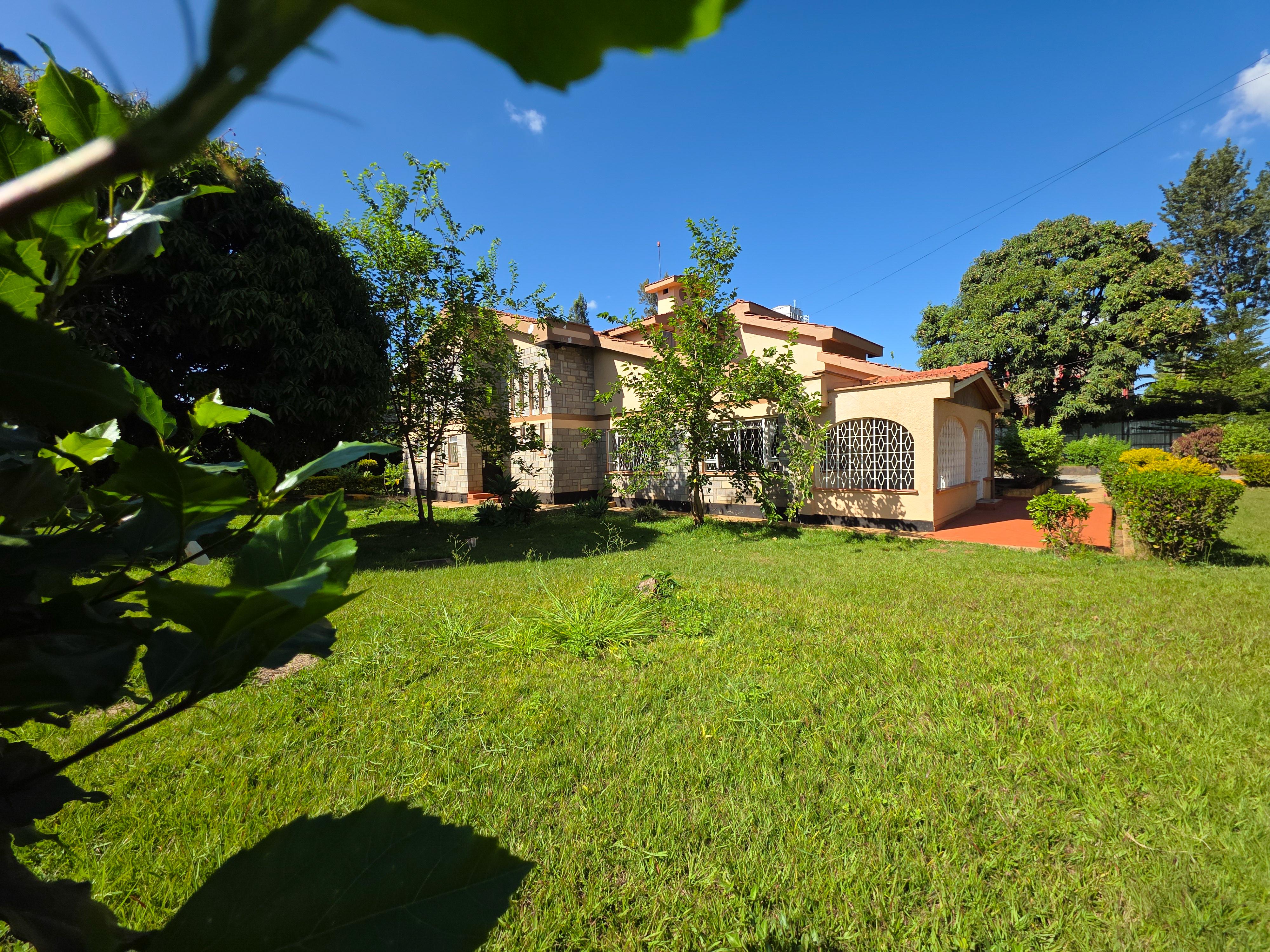 Half acre land for Sale in Thindigua for development