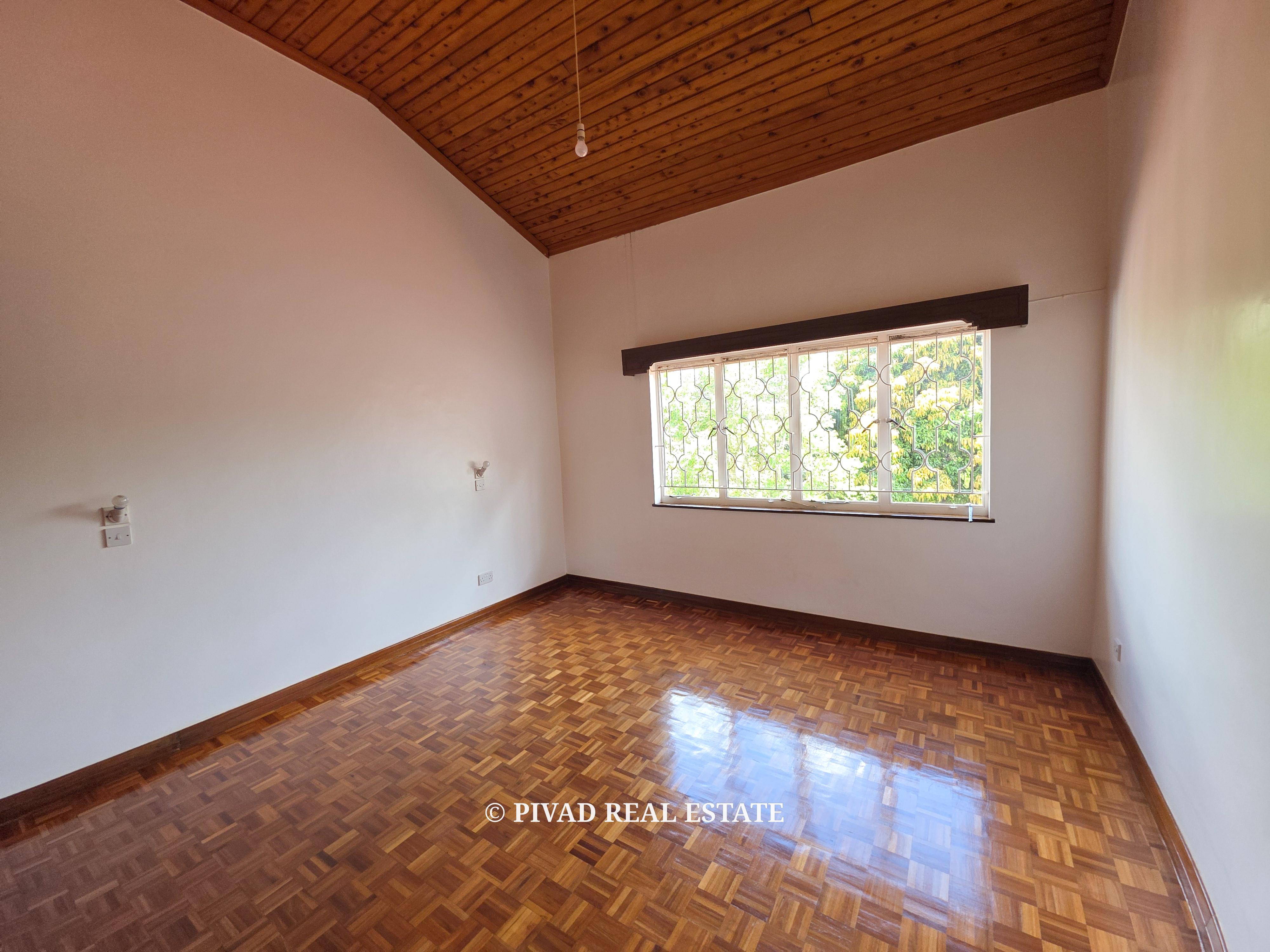 5 bedroom House Available For Sale - Gigiri Estate