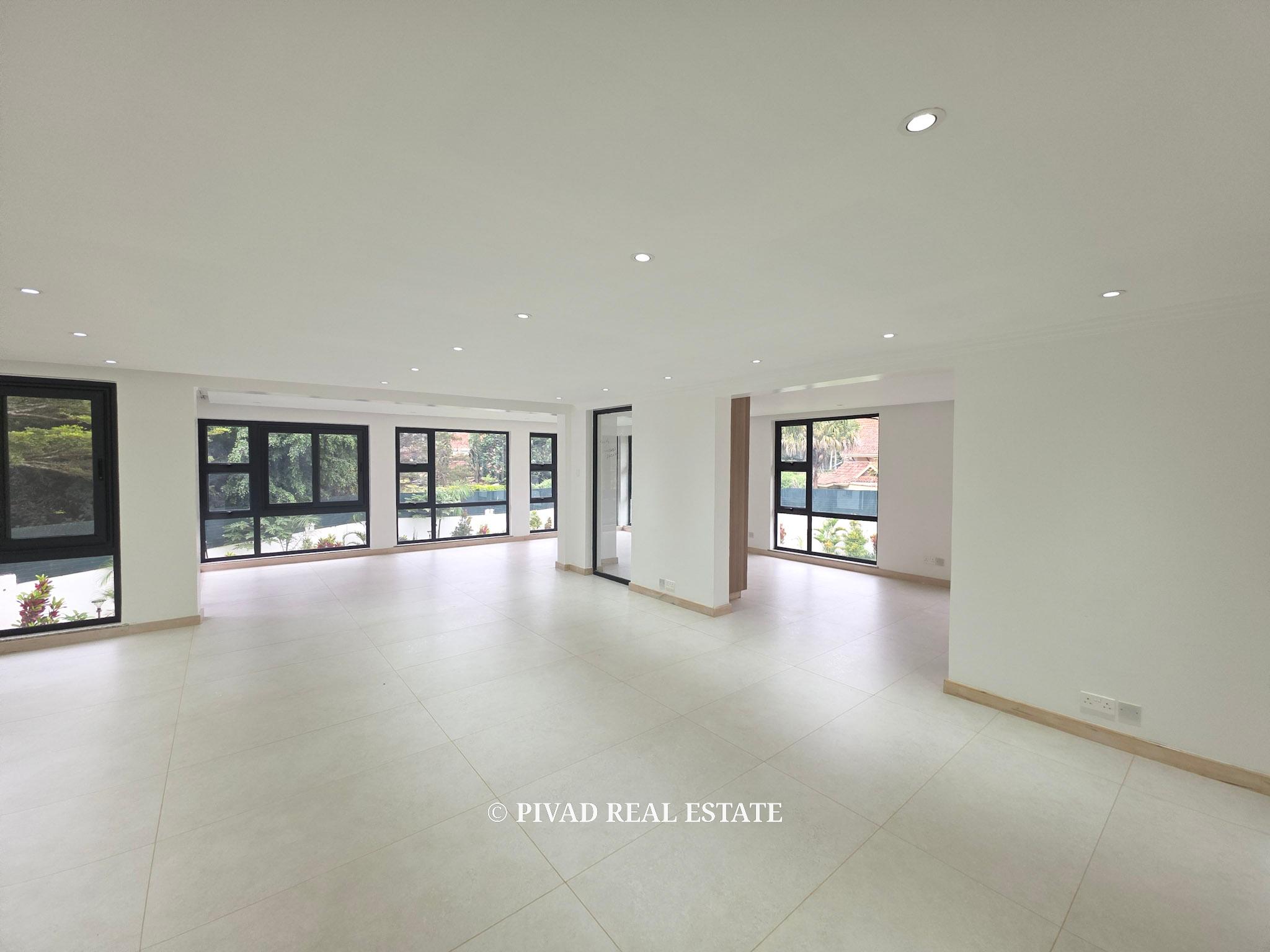 6 Bedroom House Available For Rent in Runda