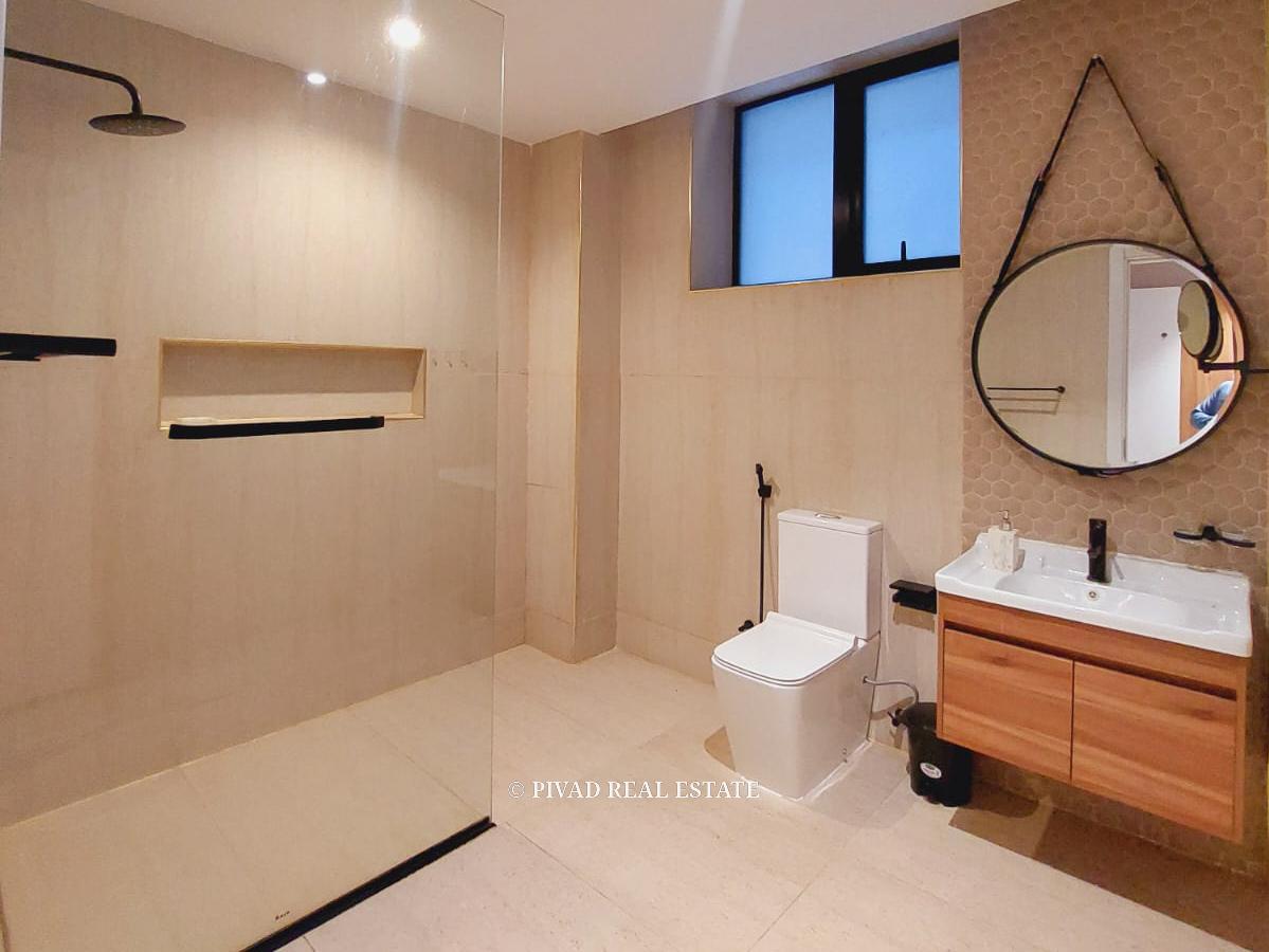 Fully furnished 3 bedroom apartment available for rent in Volaire apartments