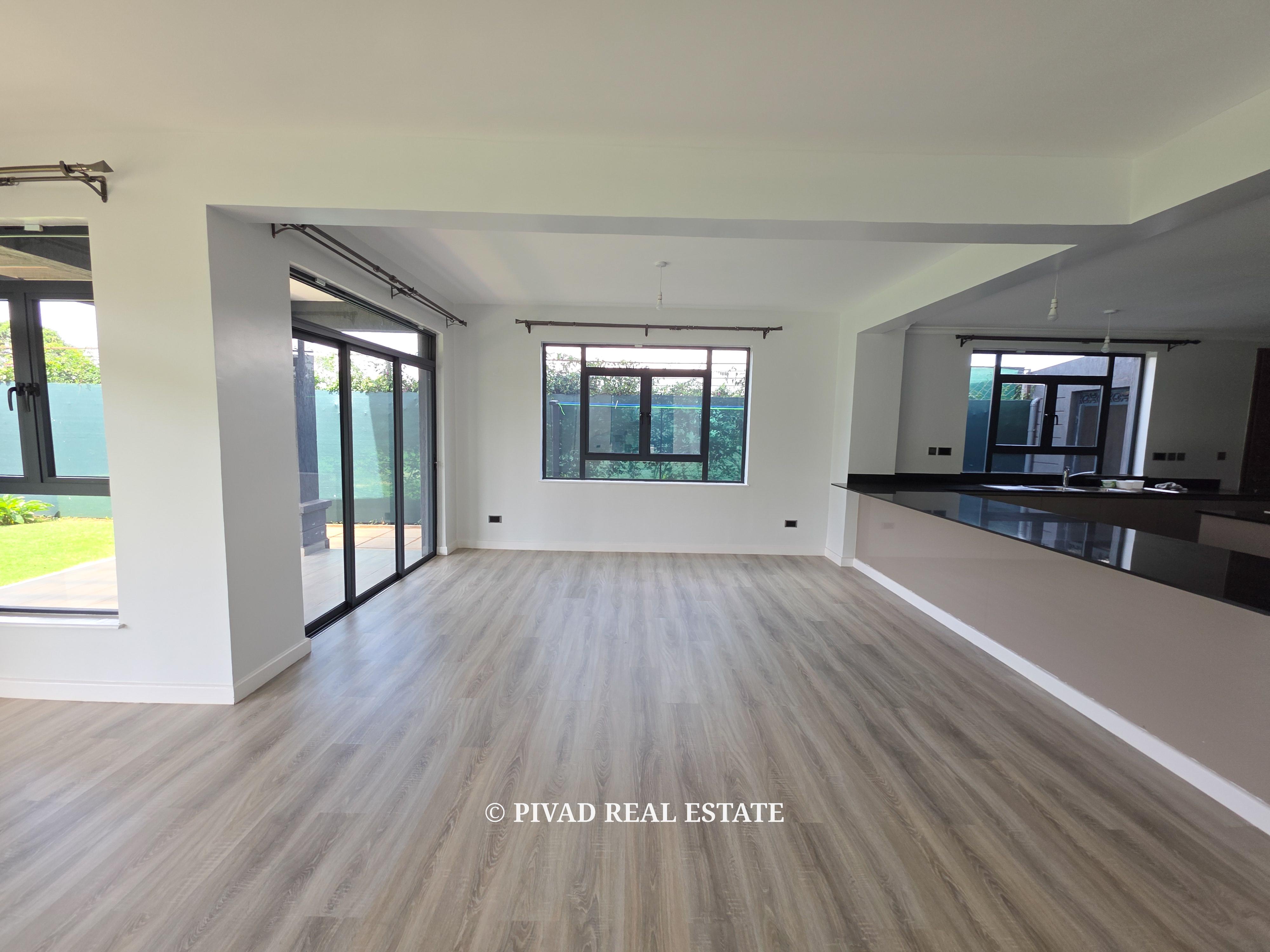 5 Bedroom House For Resale in Fivestar Paradise, Runda