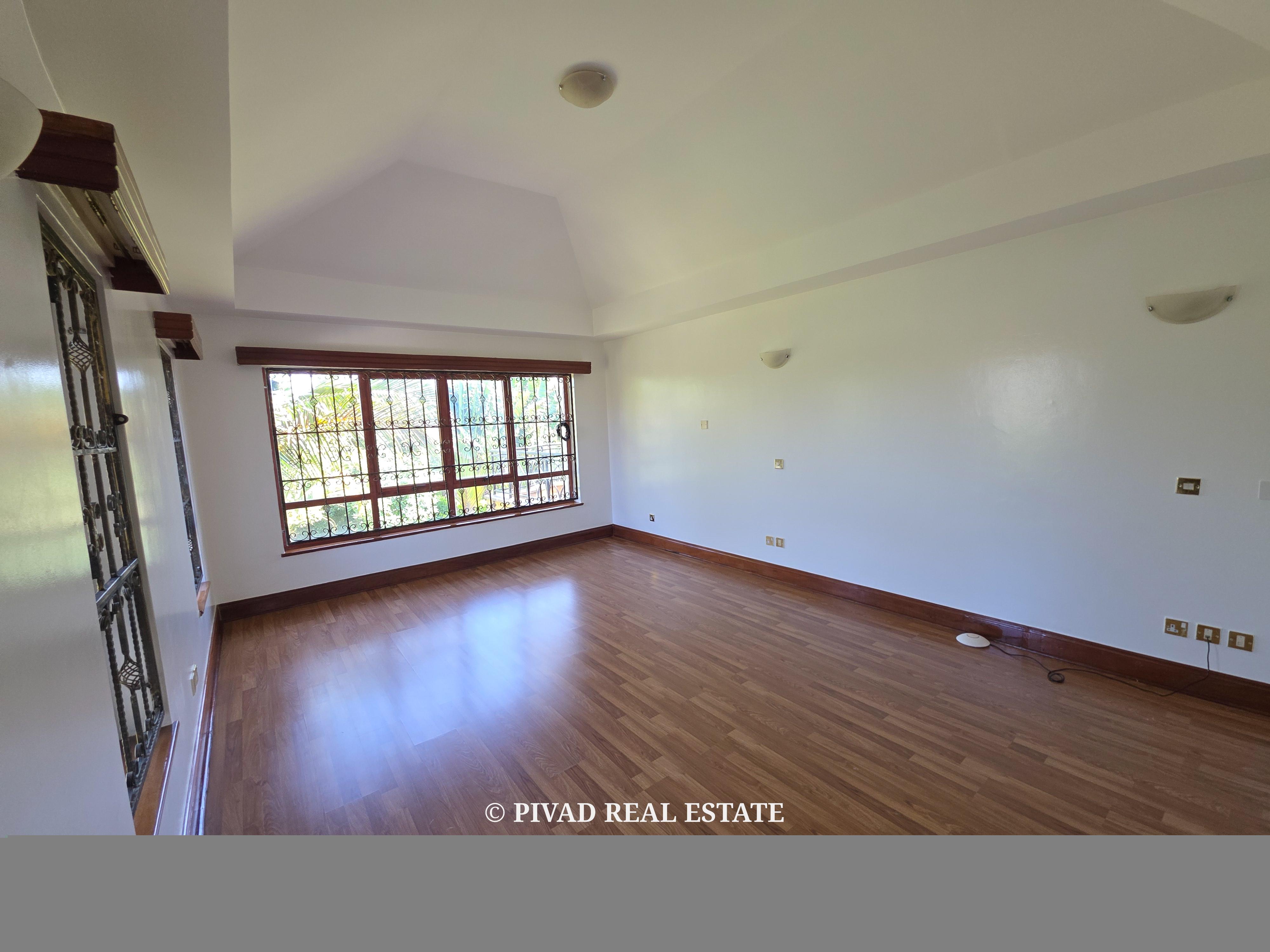 5 Bedroom House Available For Rent - Runda