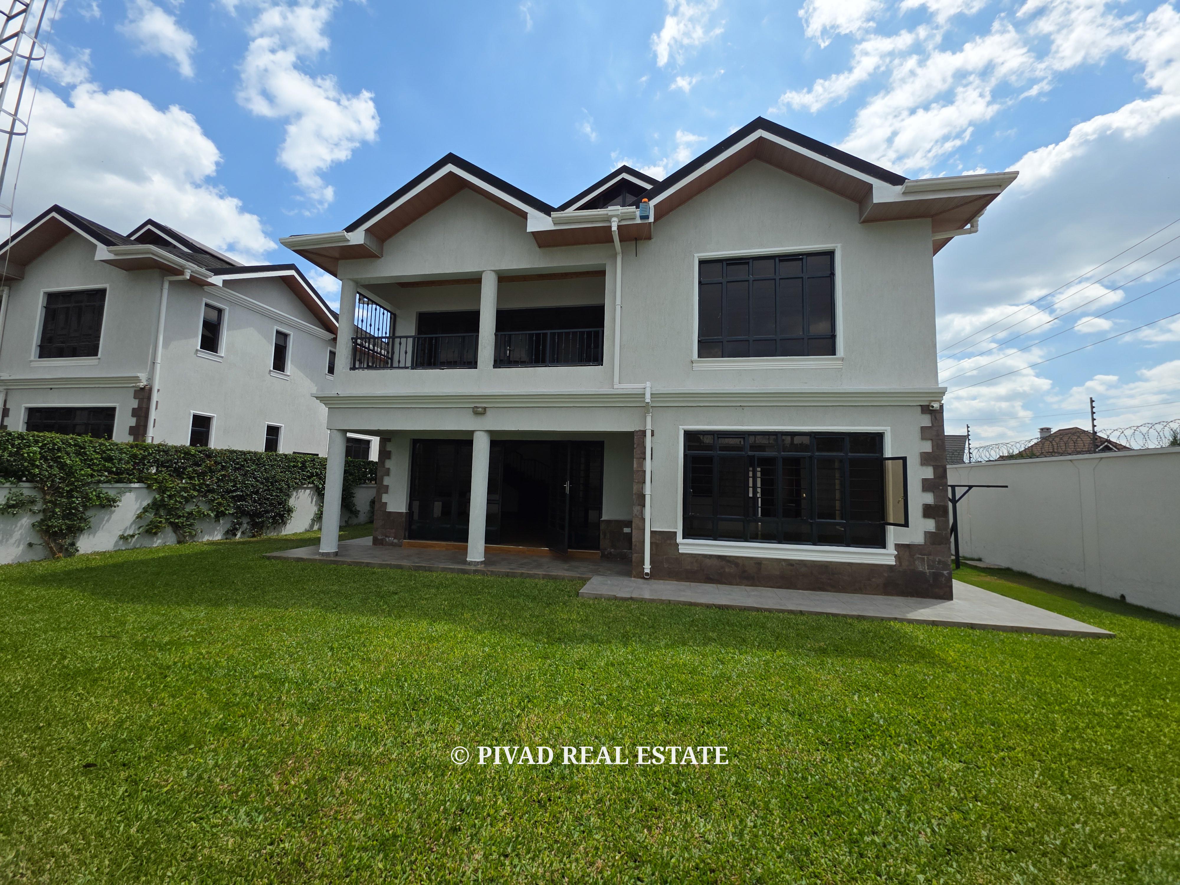 5 Bedroom Hose For Rent at Runda Paradise