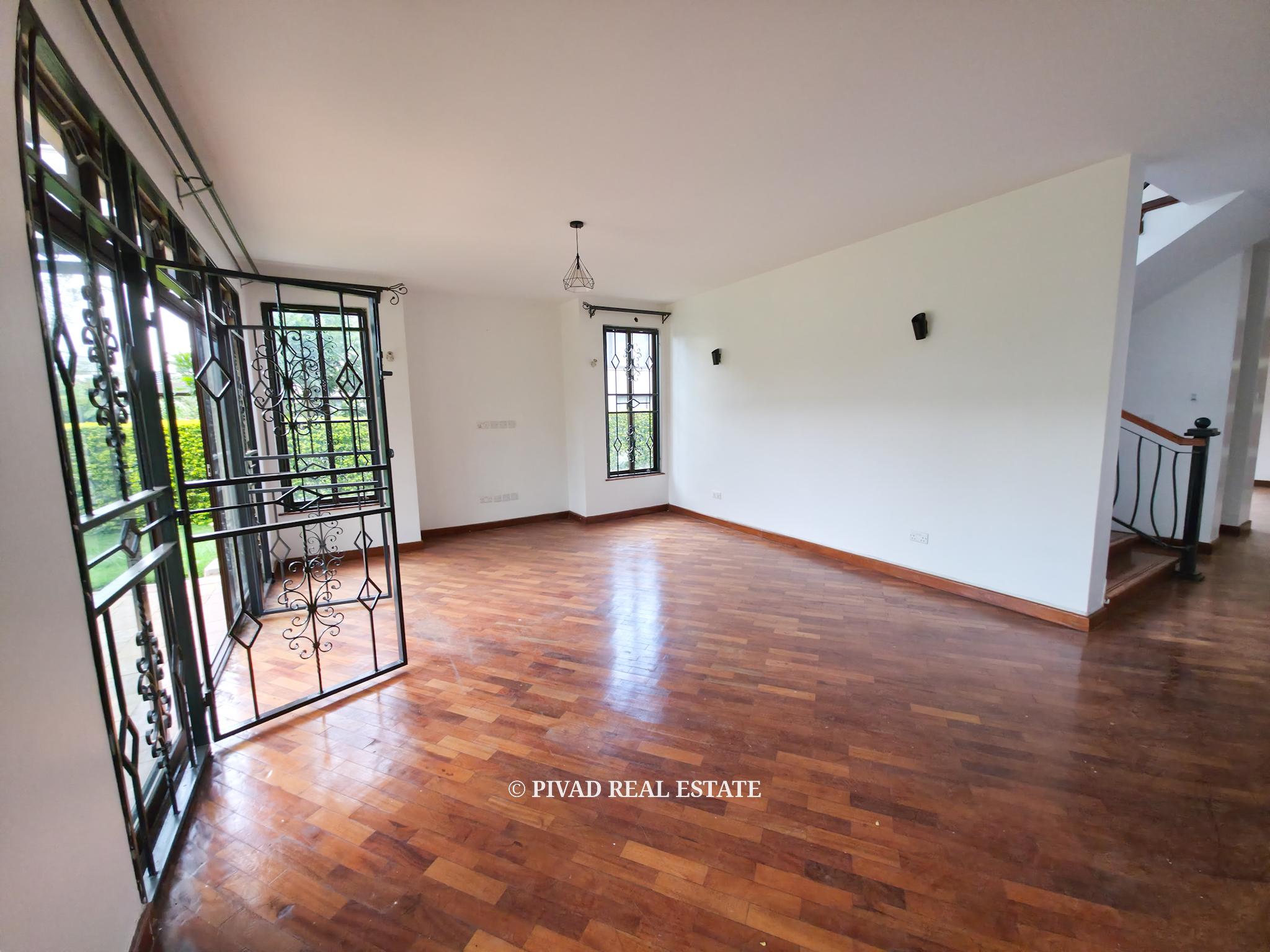 4 Bedroom townhouse available for rent in Ridgeways