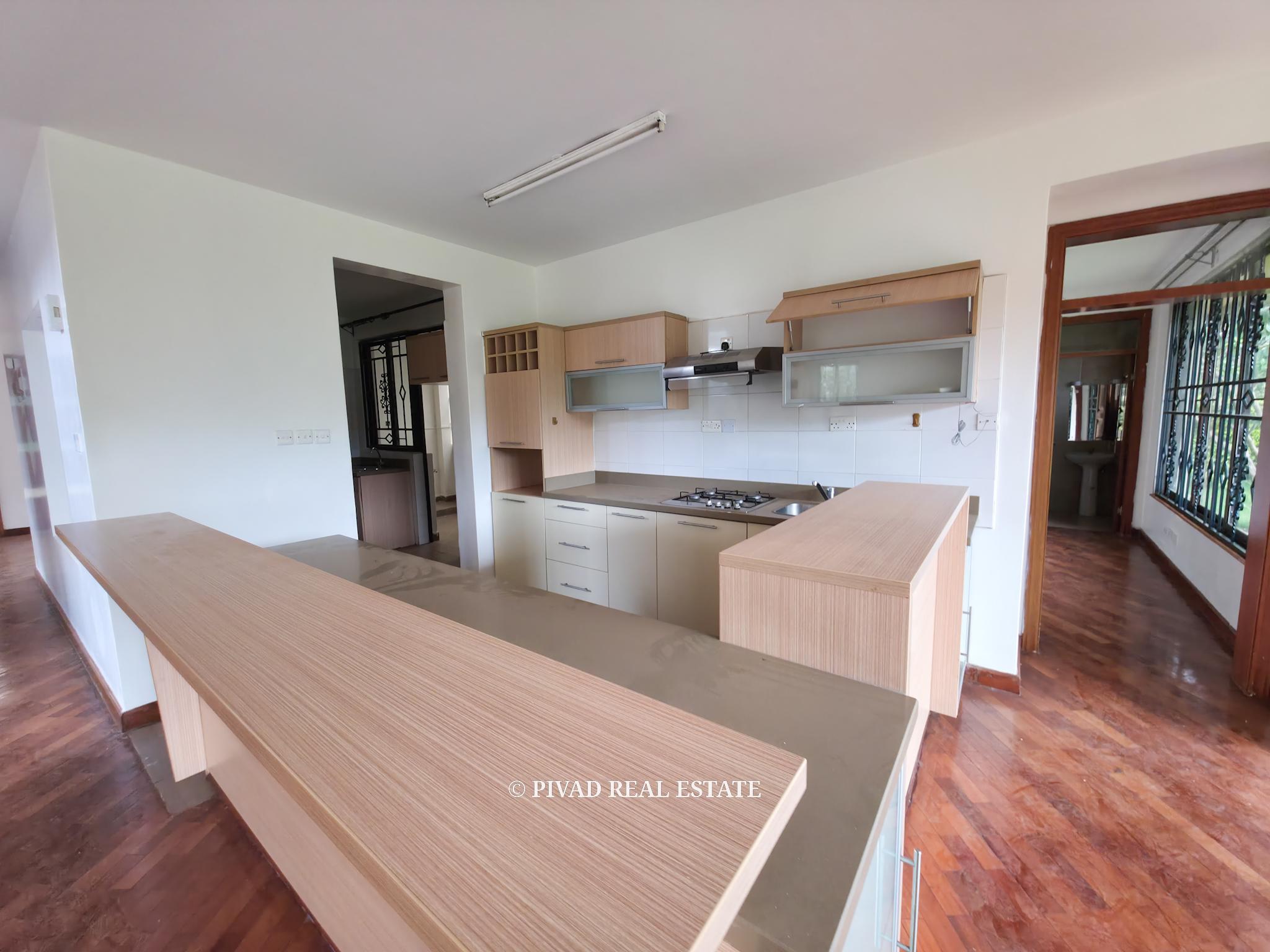 4 Bedroom townhouse available for rent in Ridgeways