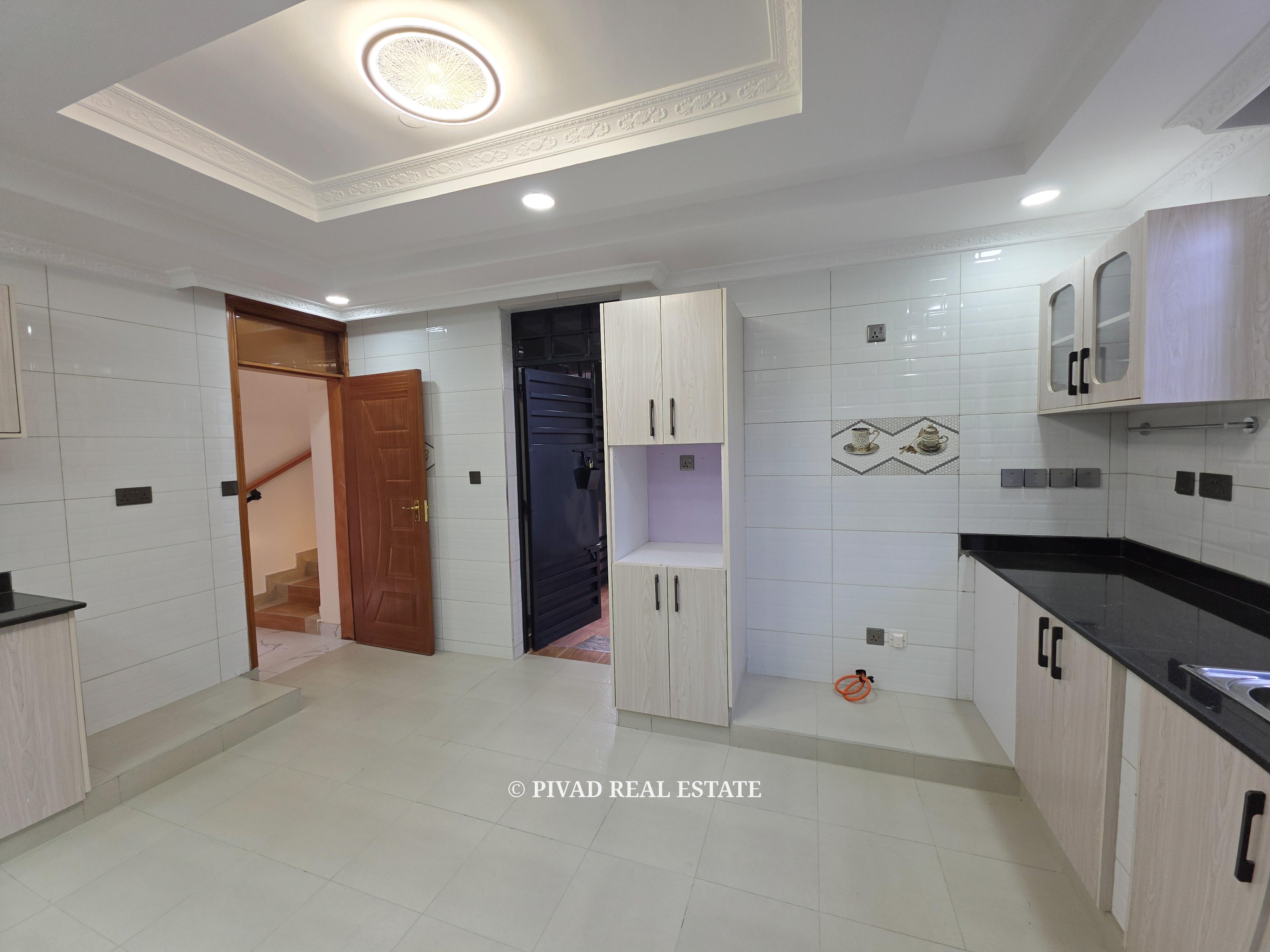 Newly built 4 Bedroom House in Membley Estate