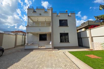 Newly built 4 Bedroom House in Membley Estate