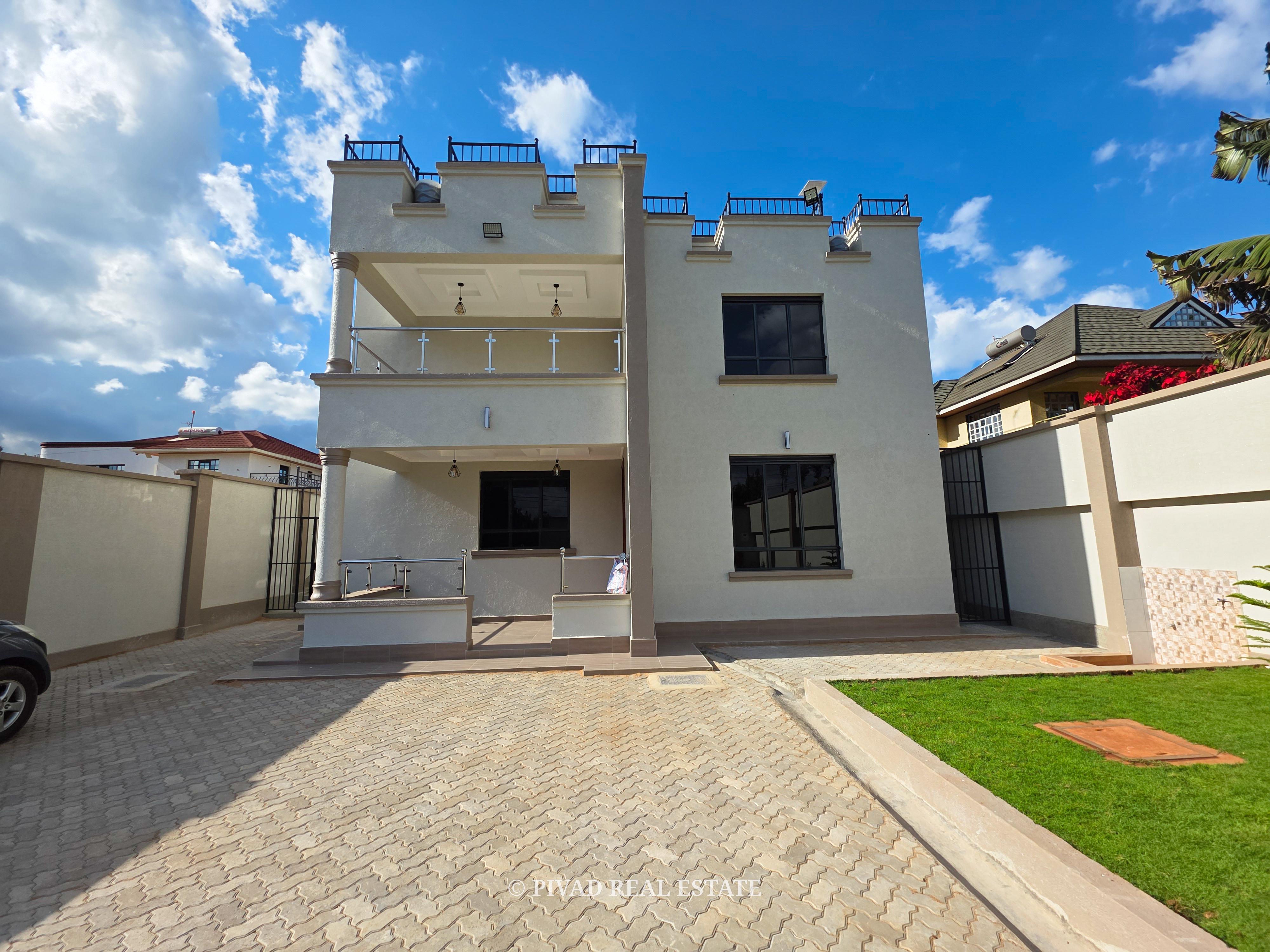 Newly built 4 Bedroom House in Membley Estate