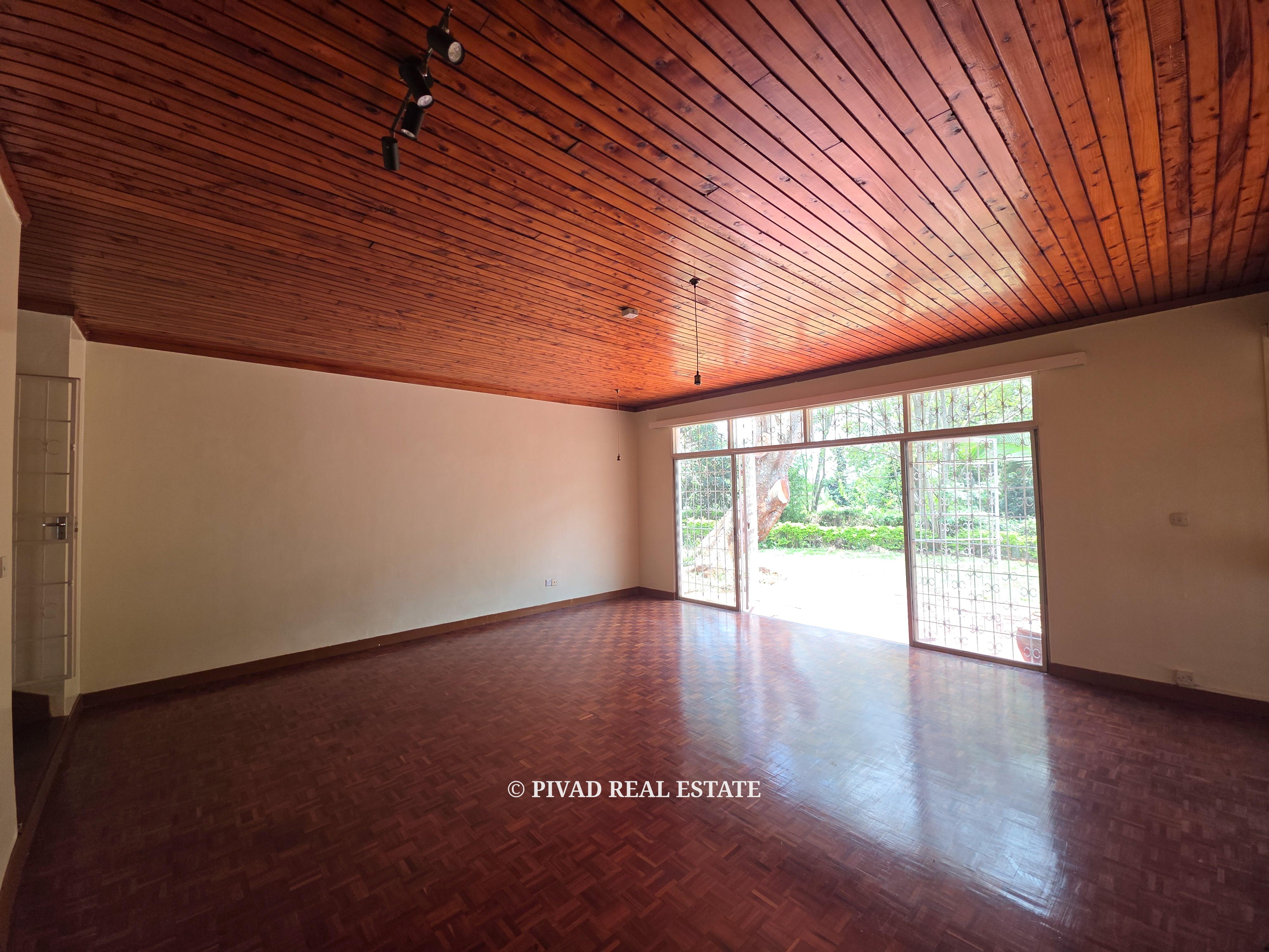 4 bedroom House (Bungalow) for Sale in Loresho Crescent