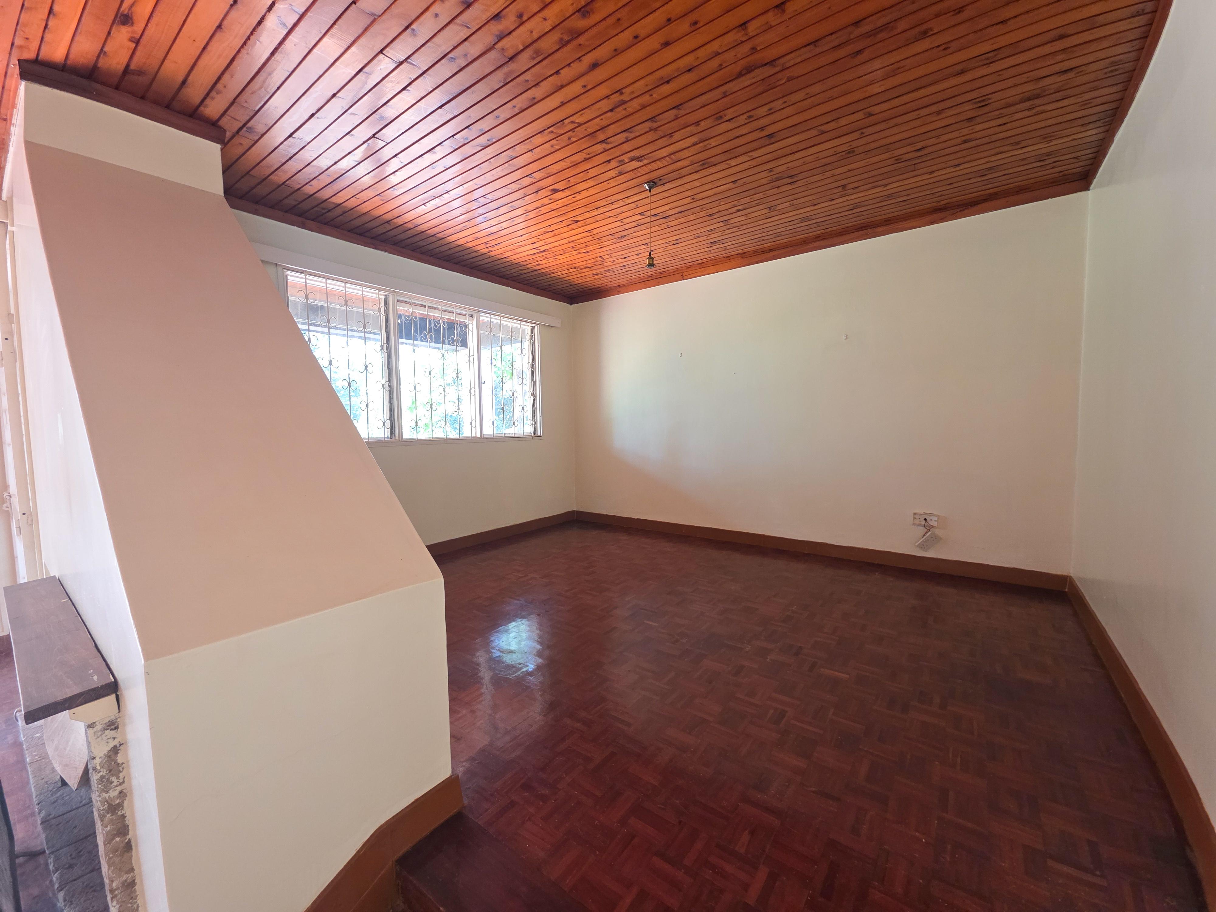 4 bedroom House (Bungalow) for Sale in Loresho Crescent