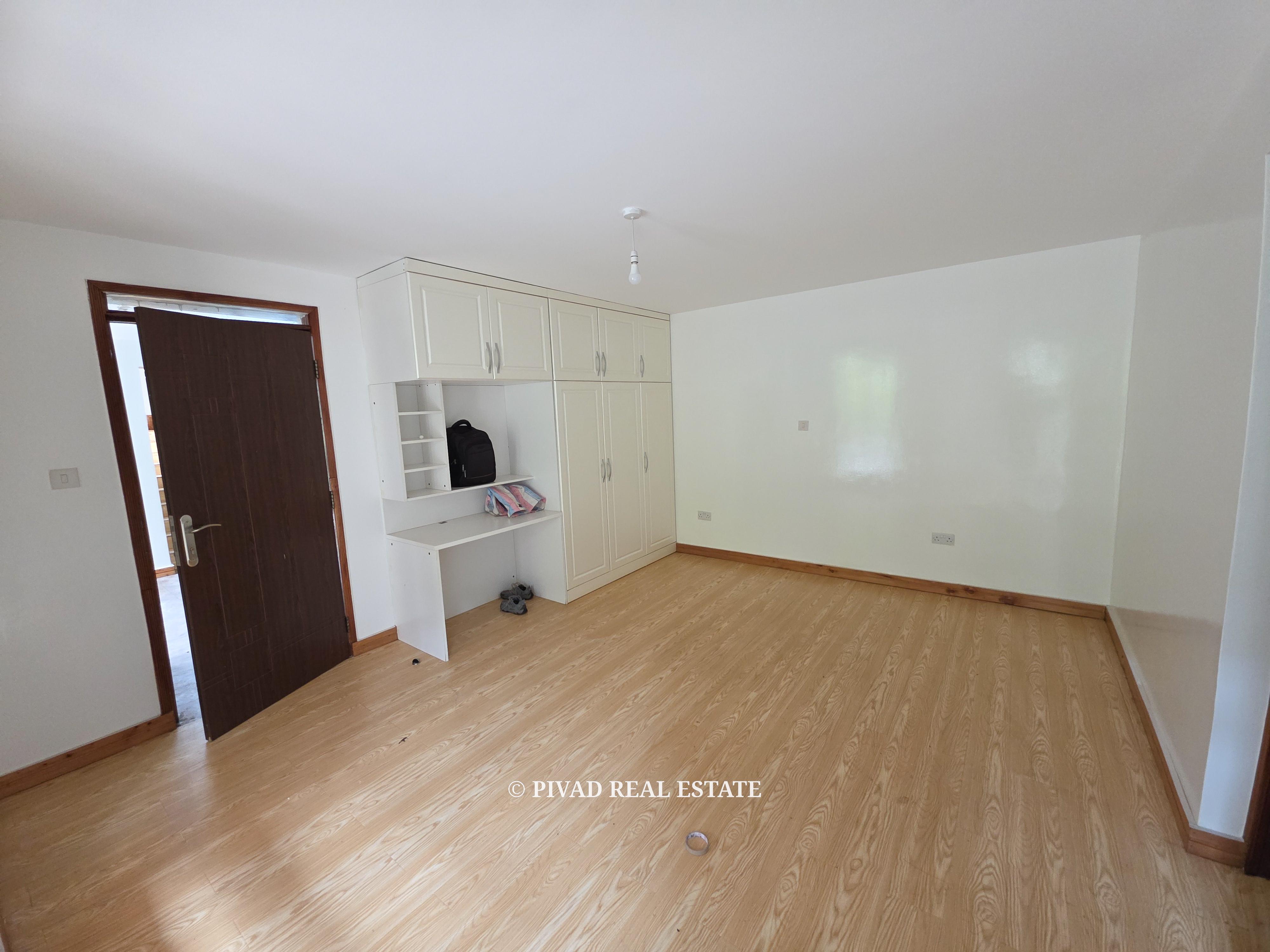 Homely 4 Bedroom house available for Rent in Runda