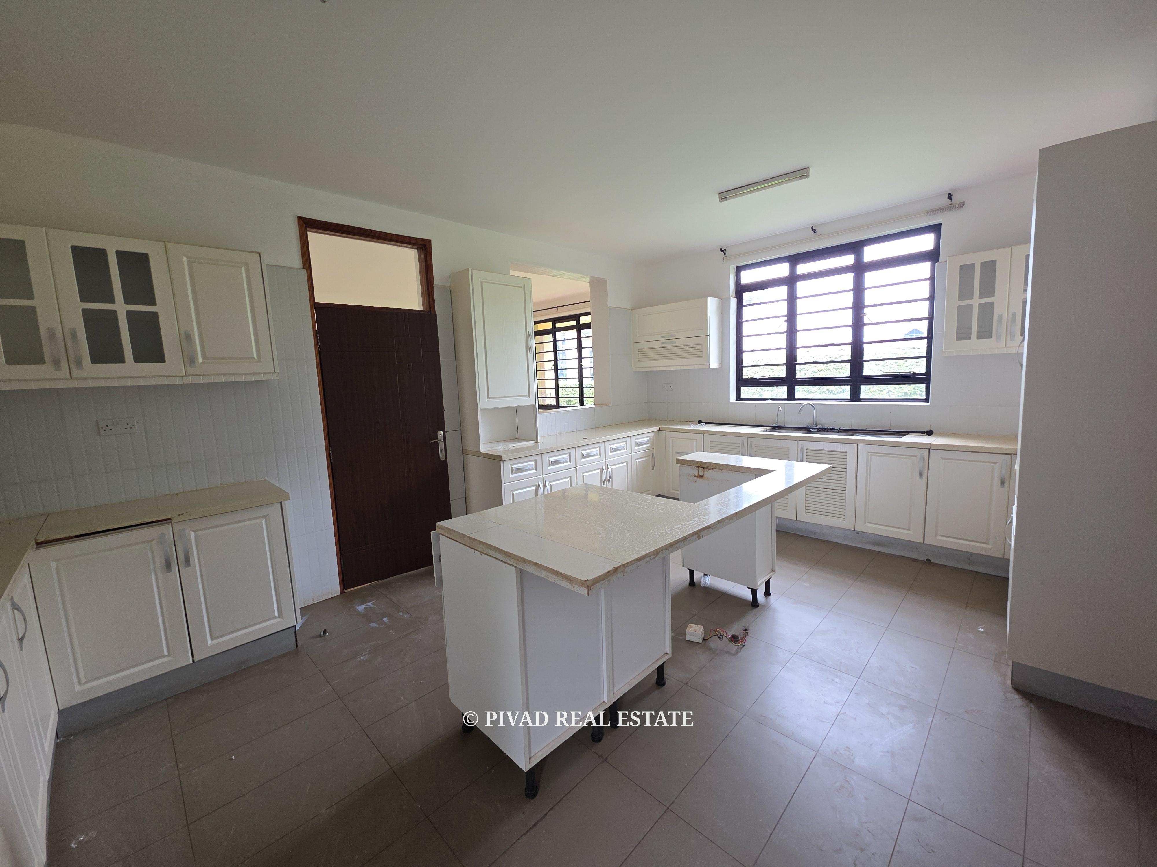 Homely 4 Bedroom house available for Rent in Runda