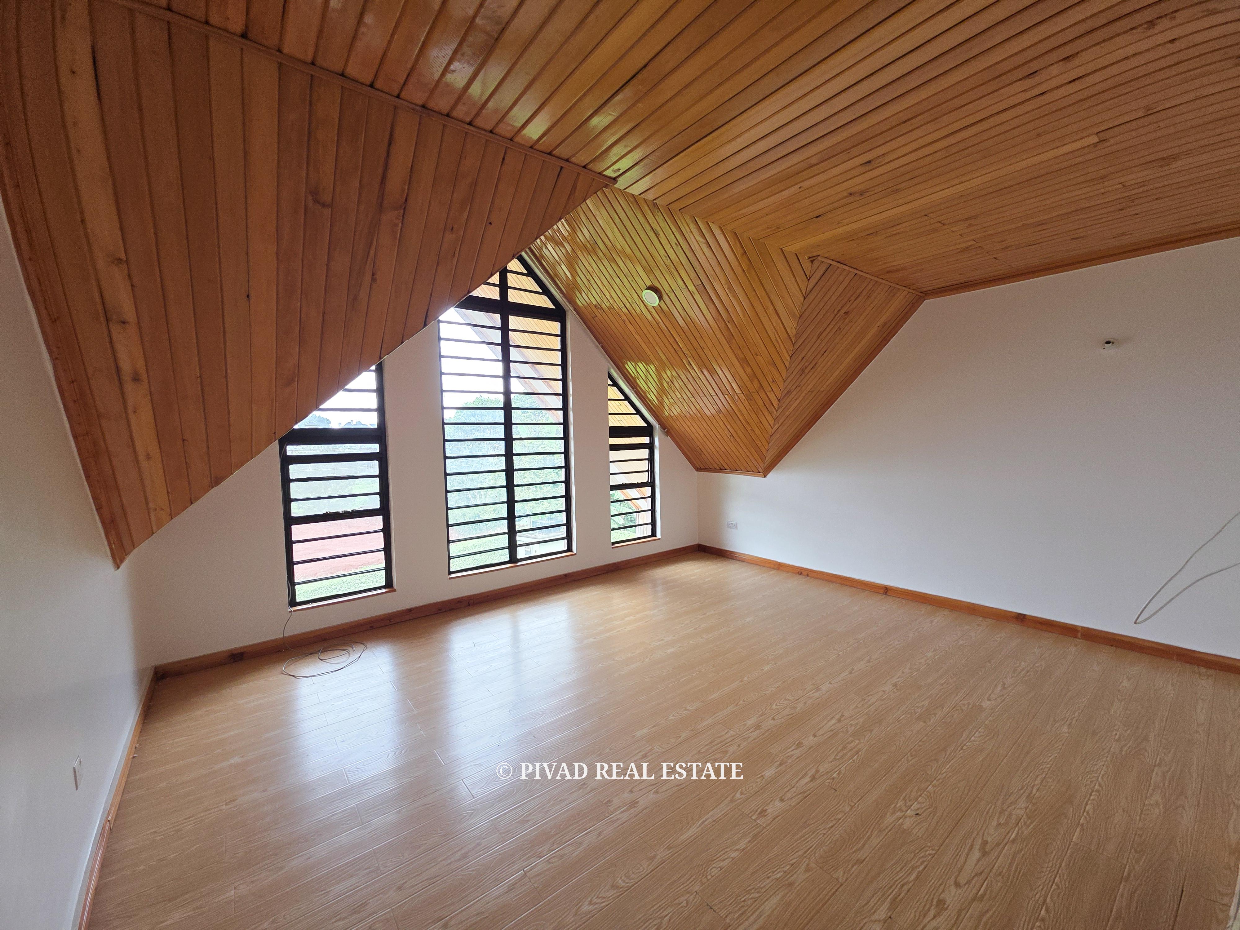 Homely 4 Bedroom house available for Rent in Runda