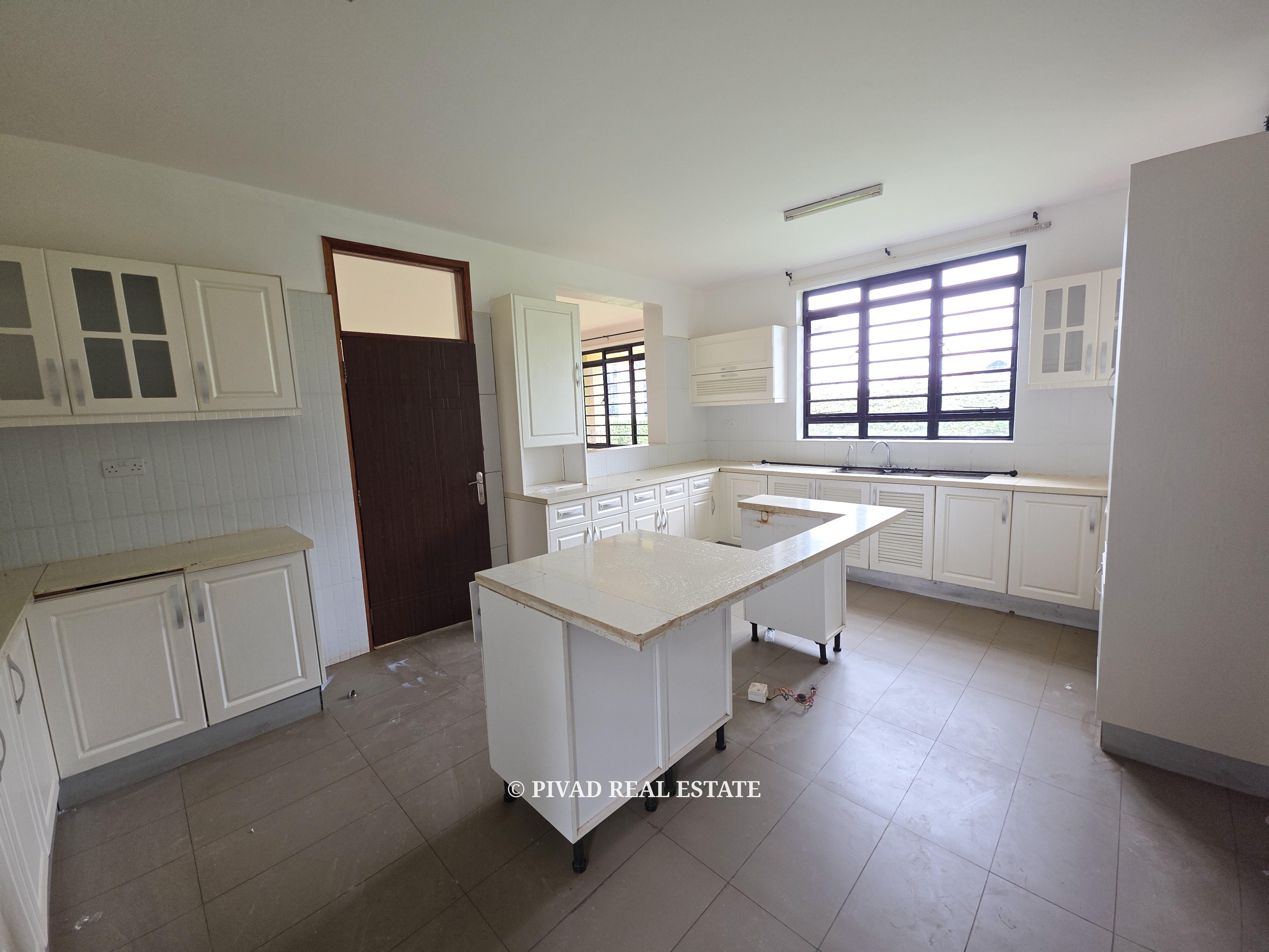 Homely 4 Bedroom house available for Rent in Runda