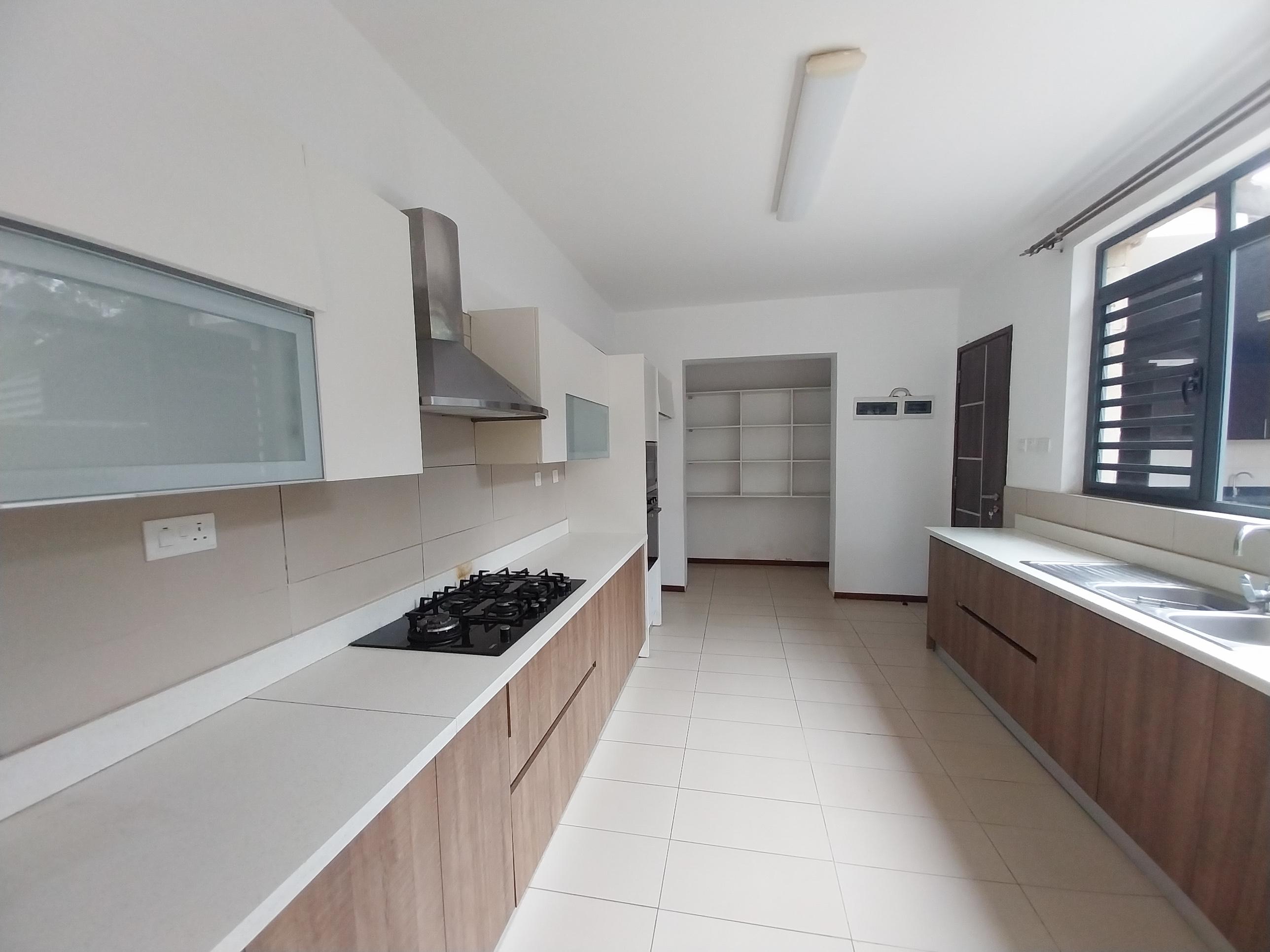 4 Bedroom House available for sale in Garden Estate
