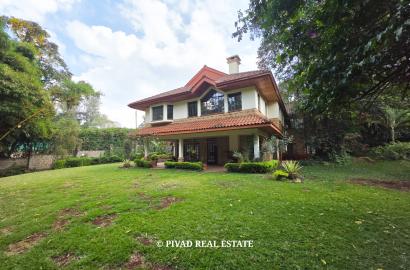 5 Bedroom House Available For Rent in Rosslyn Estate