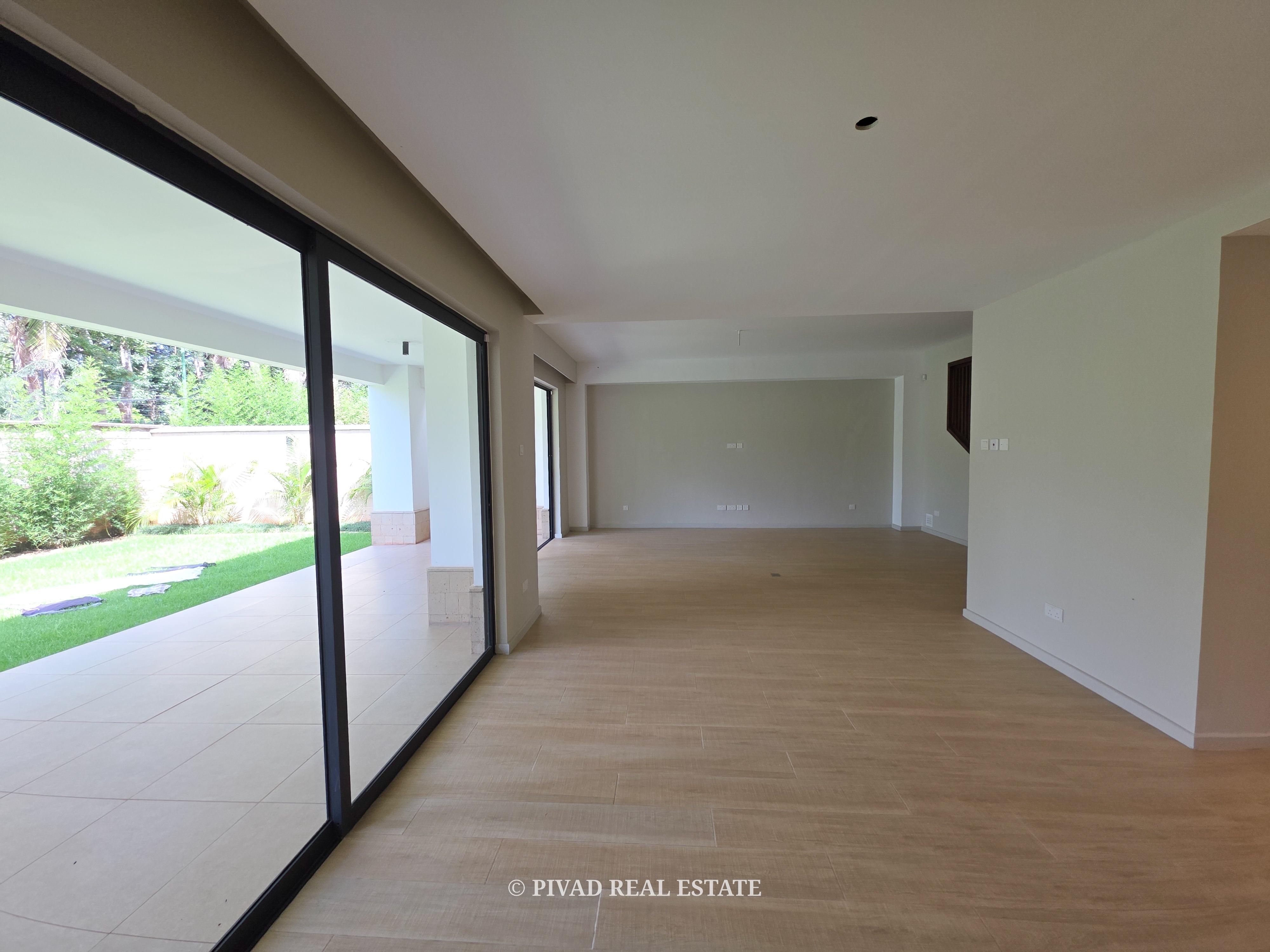 Modern 5 Bedroom house for rent in kyuna