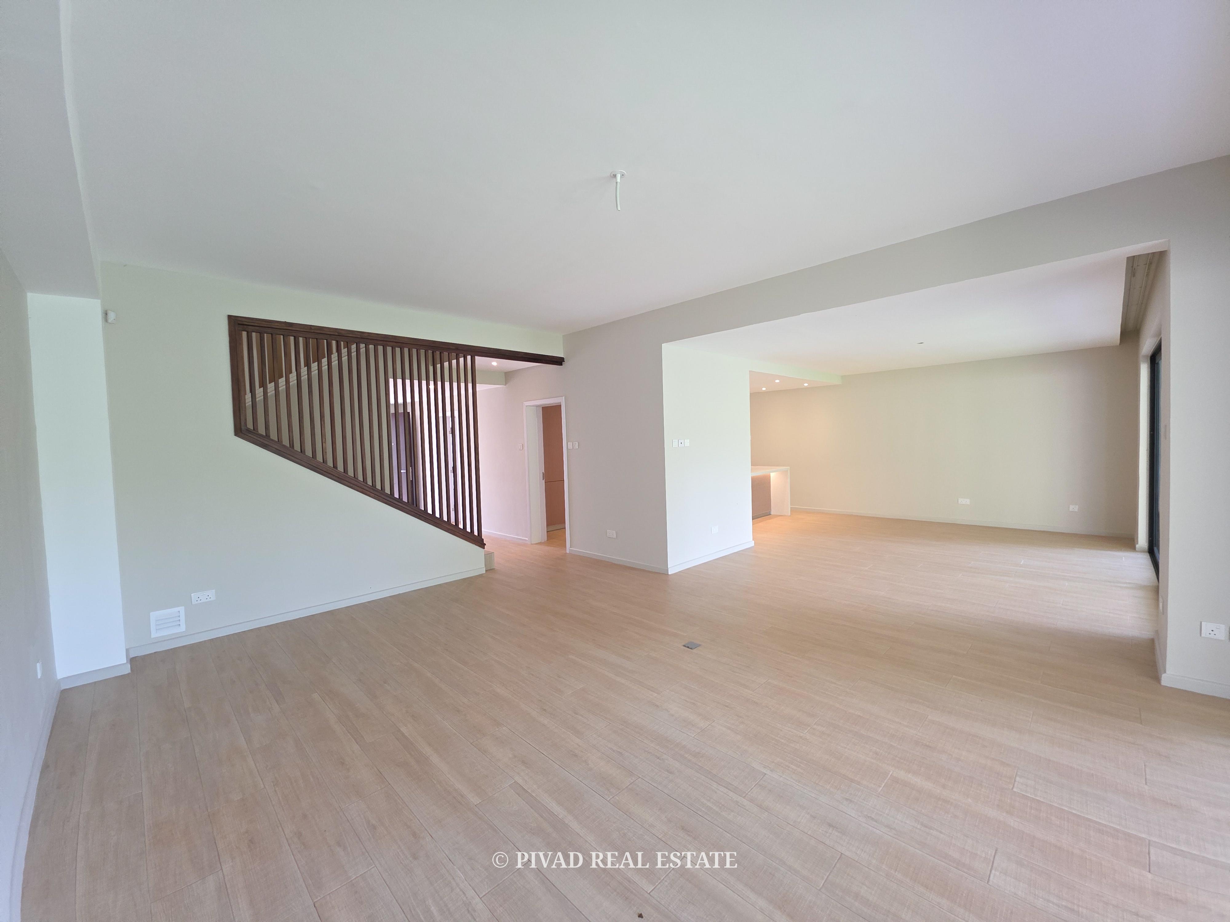 Modern 5 Bedroom house for rent in kyuna