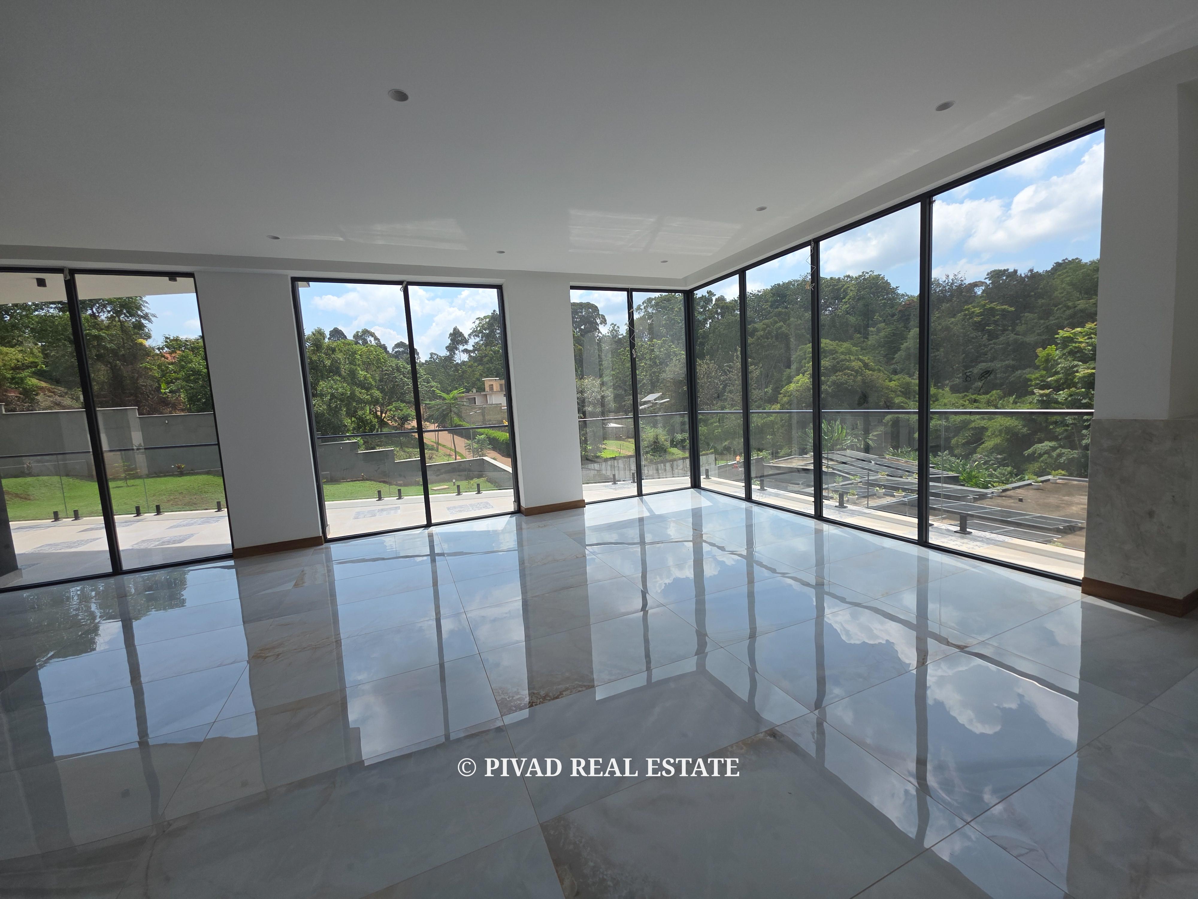 Modern Newly Built 5 Bedroom House for Sale in Nyari