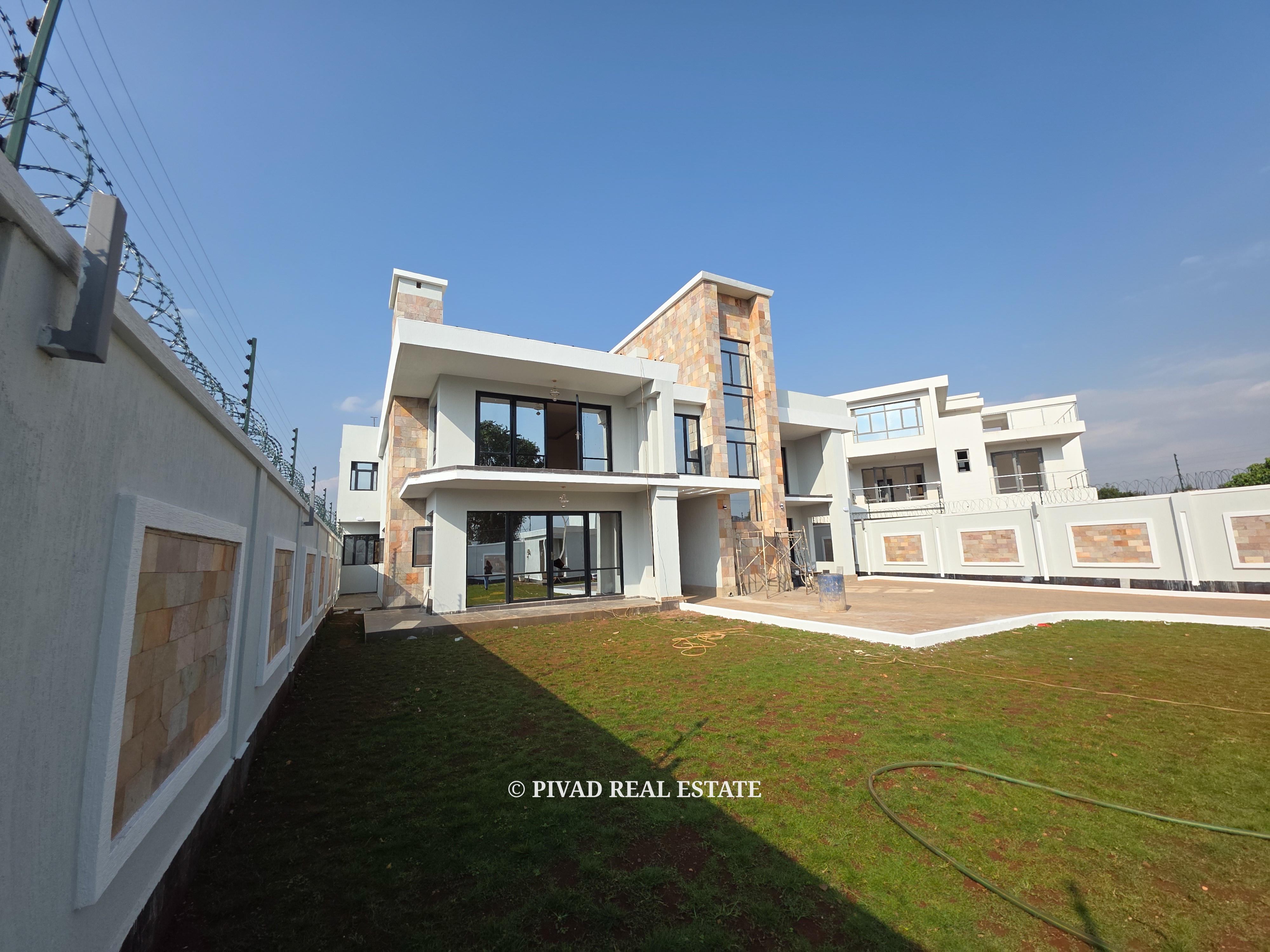 Newly built 5 bedroom house available for Sale in Runda