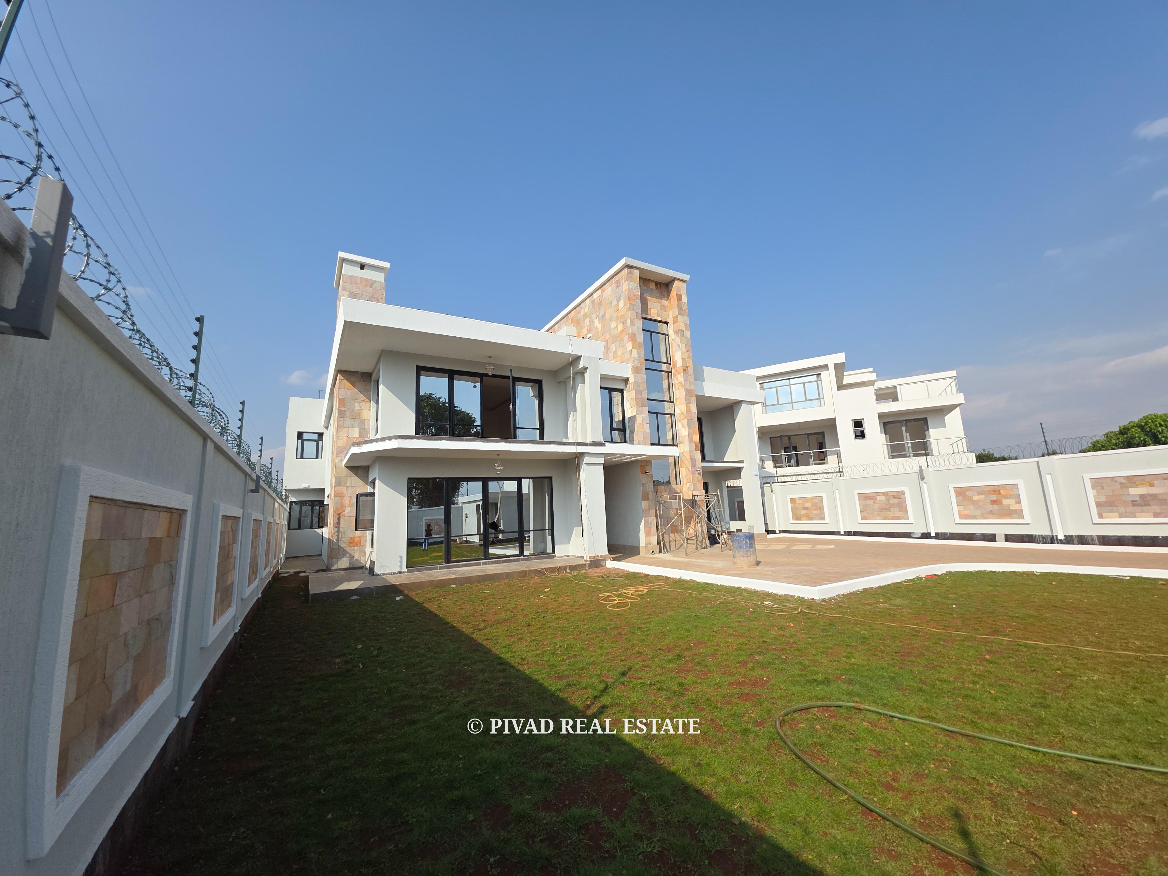 Newly built 5 bedroom house available for Sale in Runda