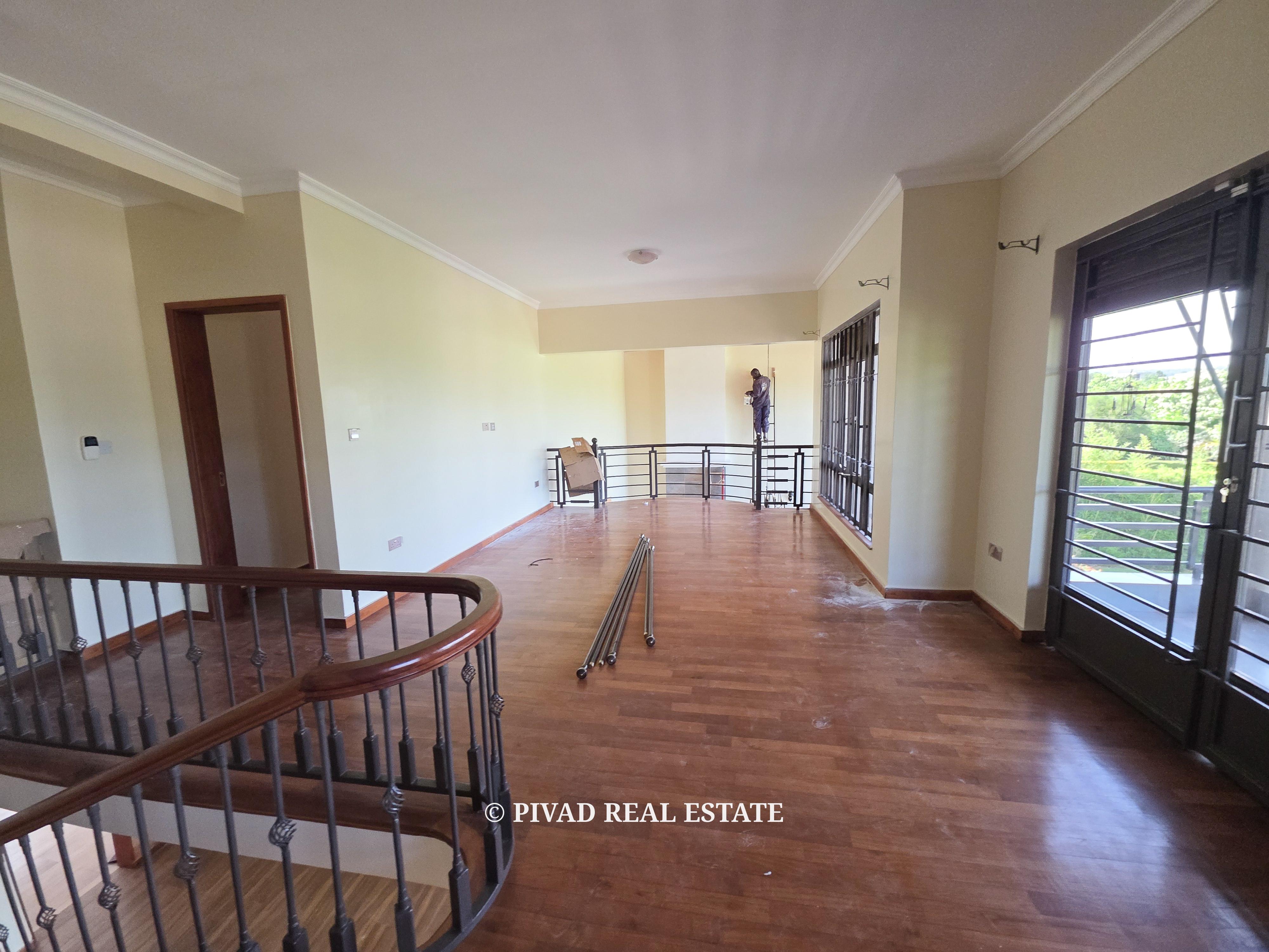 Modern 5 Bedroom House available for Rent In Runda
