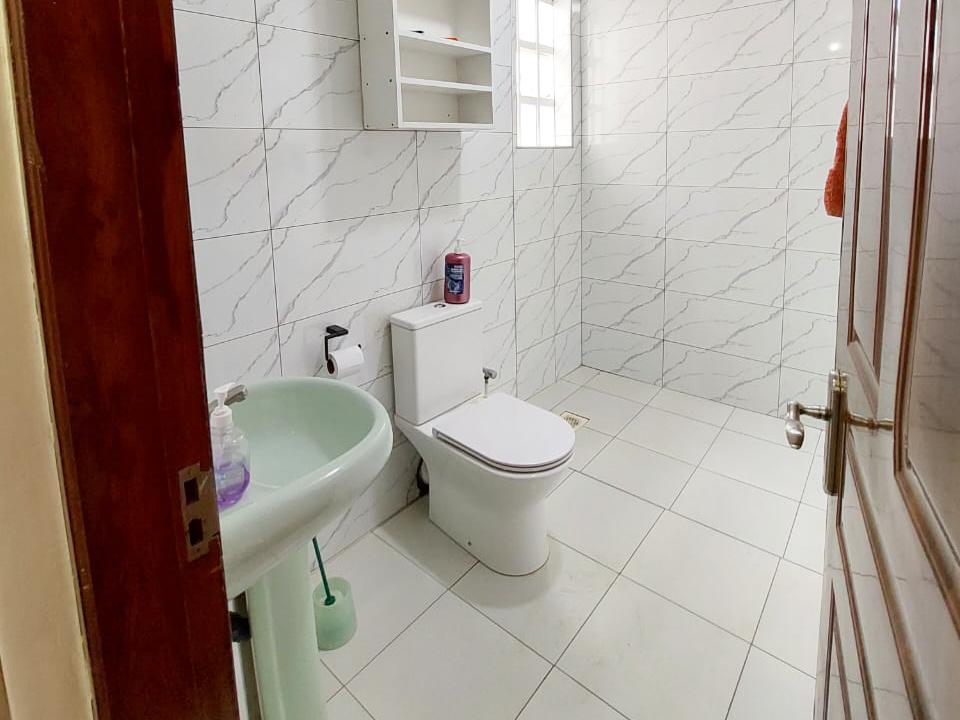 6 bedroom House Available for Sale in Kitisuru estate