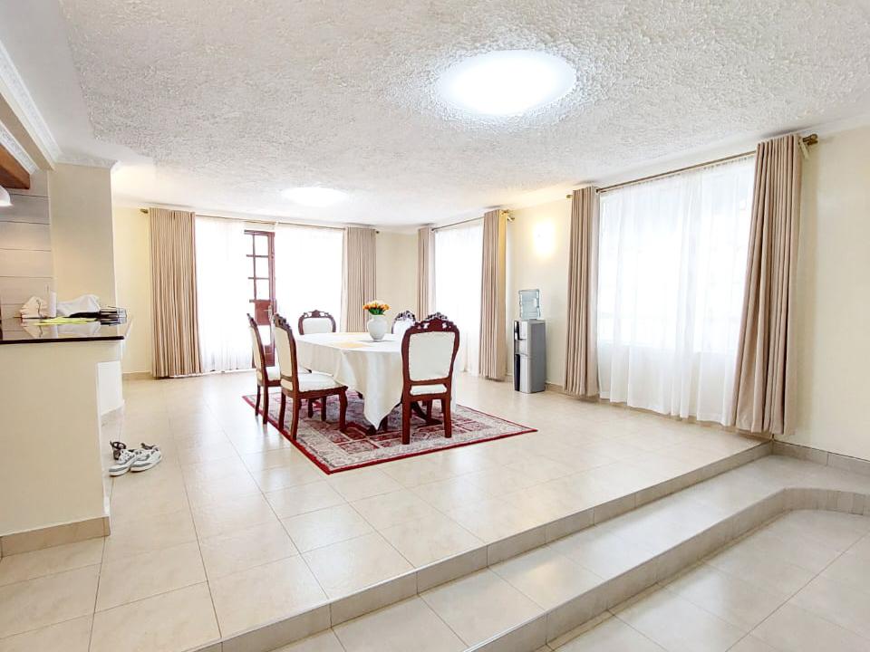 6 bedroom House Available for Sale in Kitisuru estate