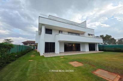 Newly built Flat roof 5 Bedroom house available for Sale in Tatu City