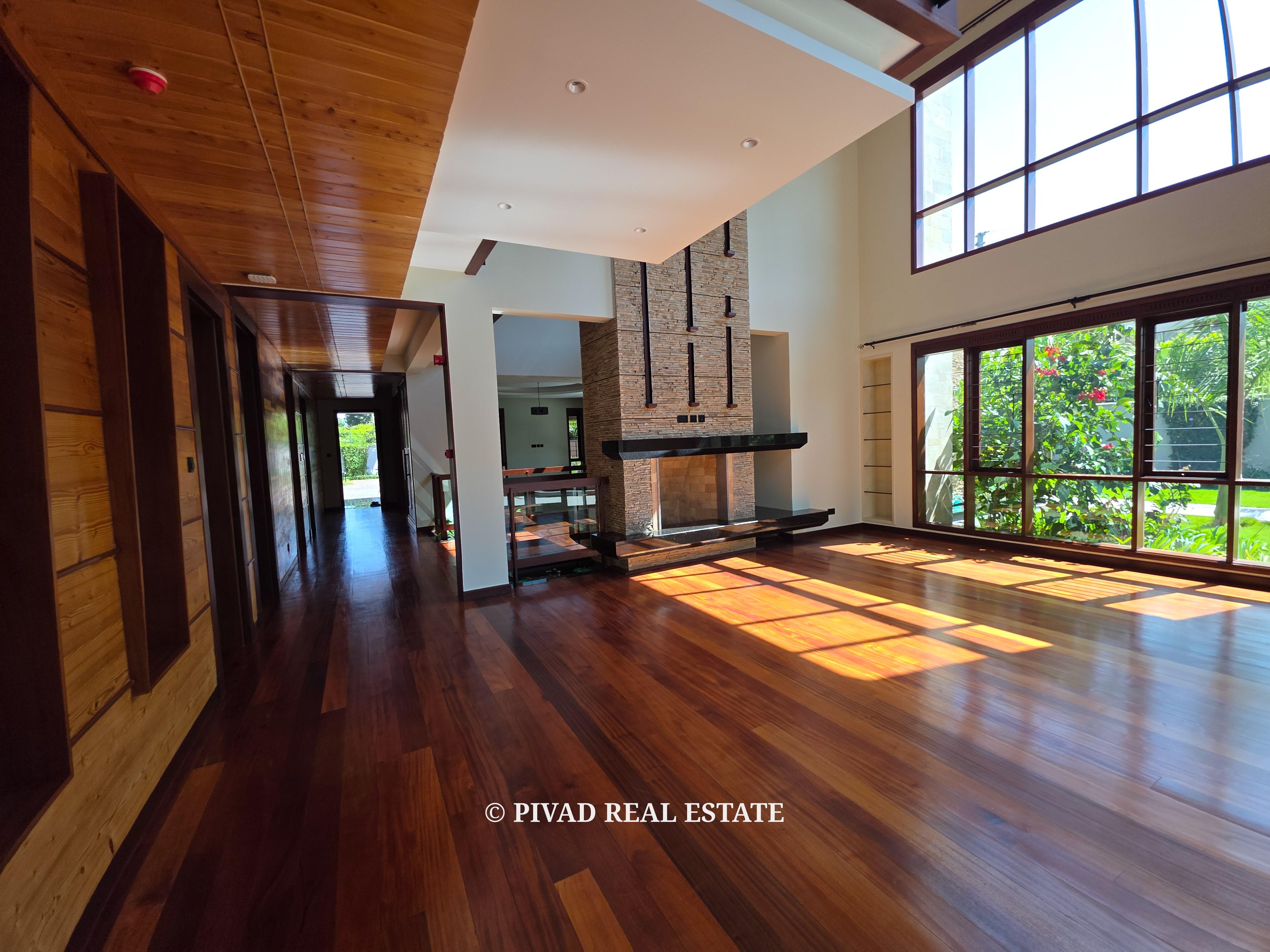 4 Bedroom House For Sale in Runda.