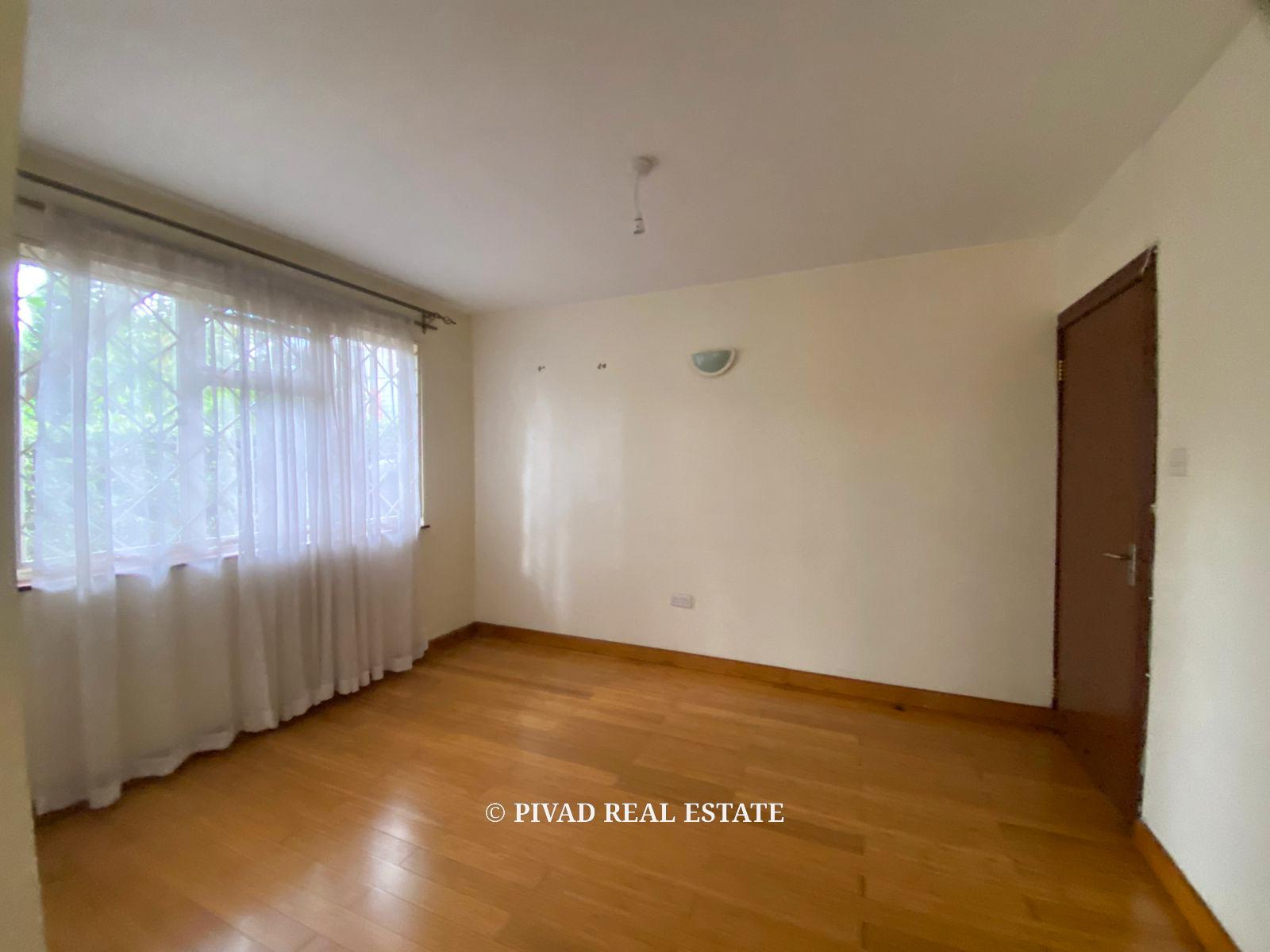 5 Bedroom House Available For Sale in Runda, Eliud Mathu Street