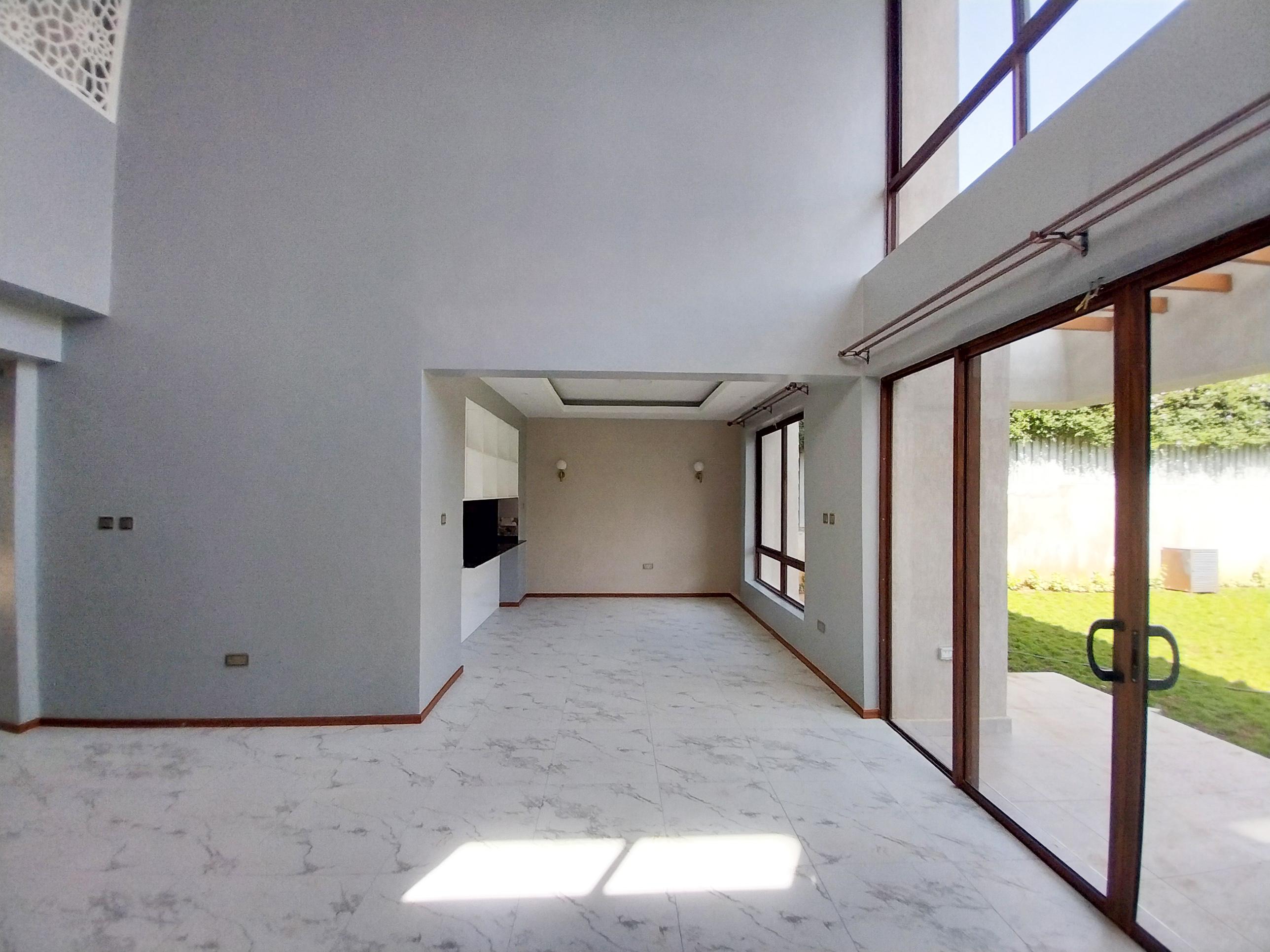 4 Bedroom House Available For Sale in Runda
