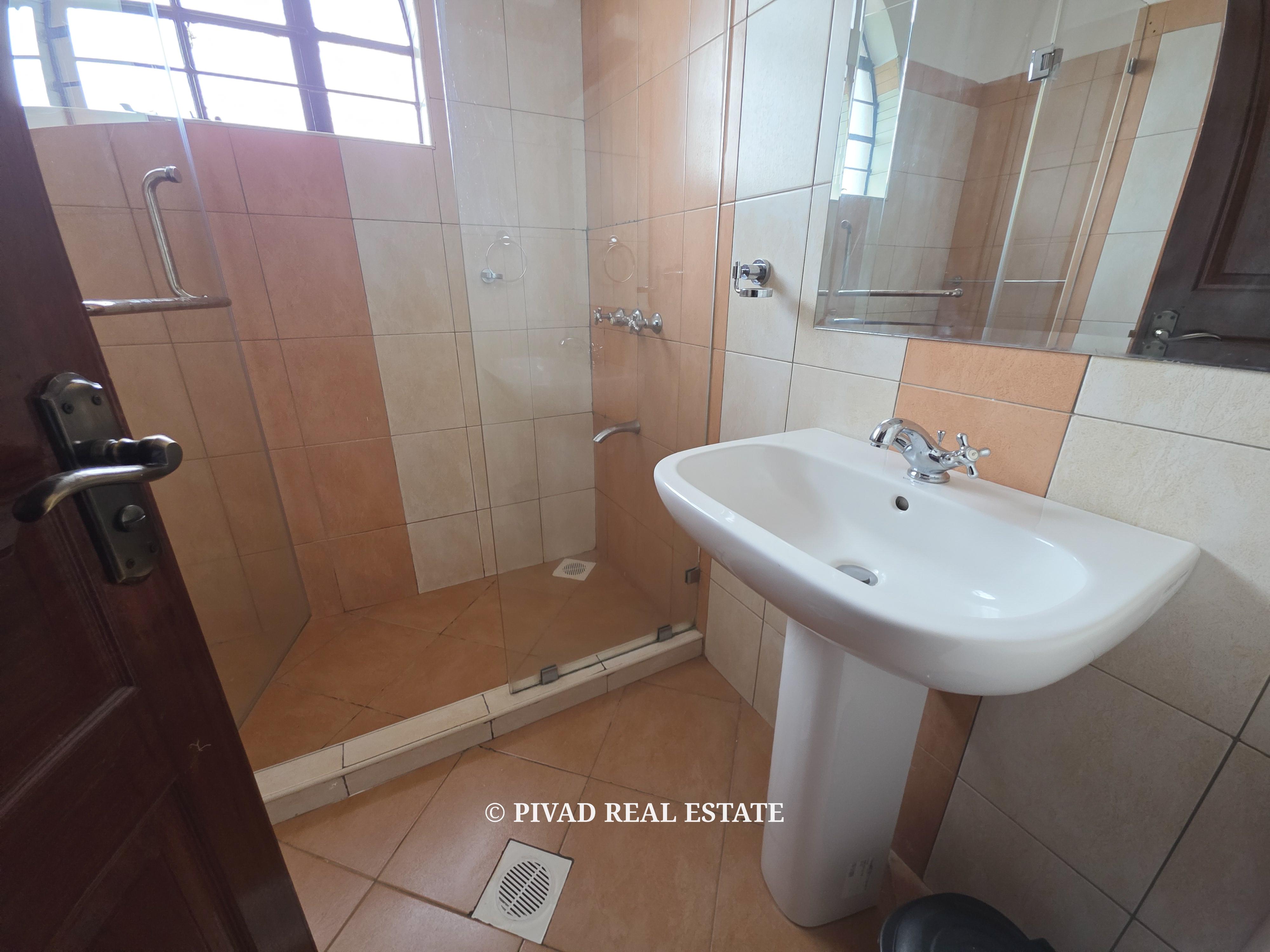 5 Bedroom House Available for Sale in Five Star Meadows, Kiambu Road