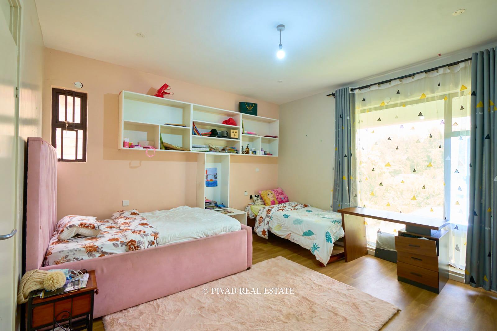 4 Bedroom House Available For Sale - Off Kiambu Rd