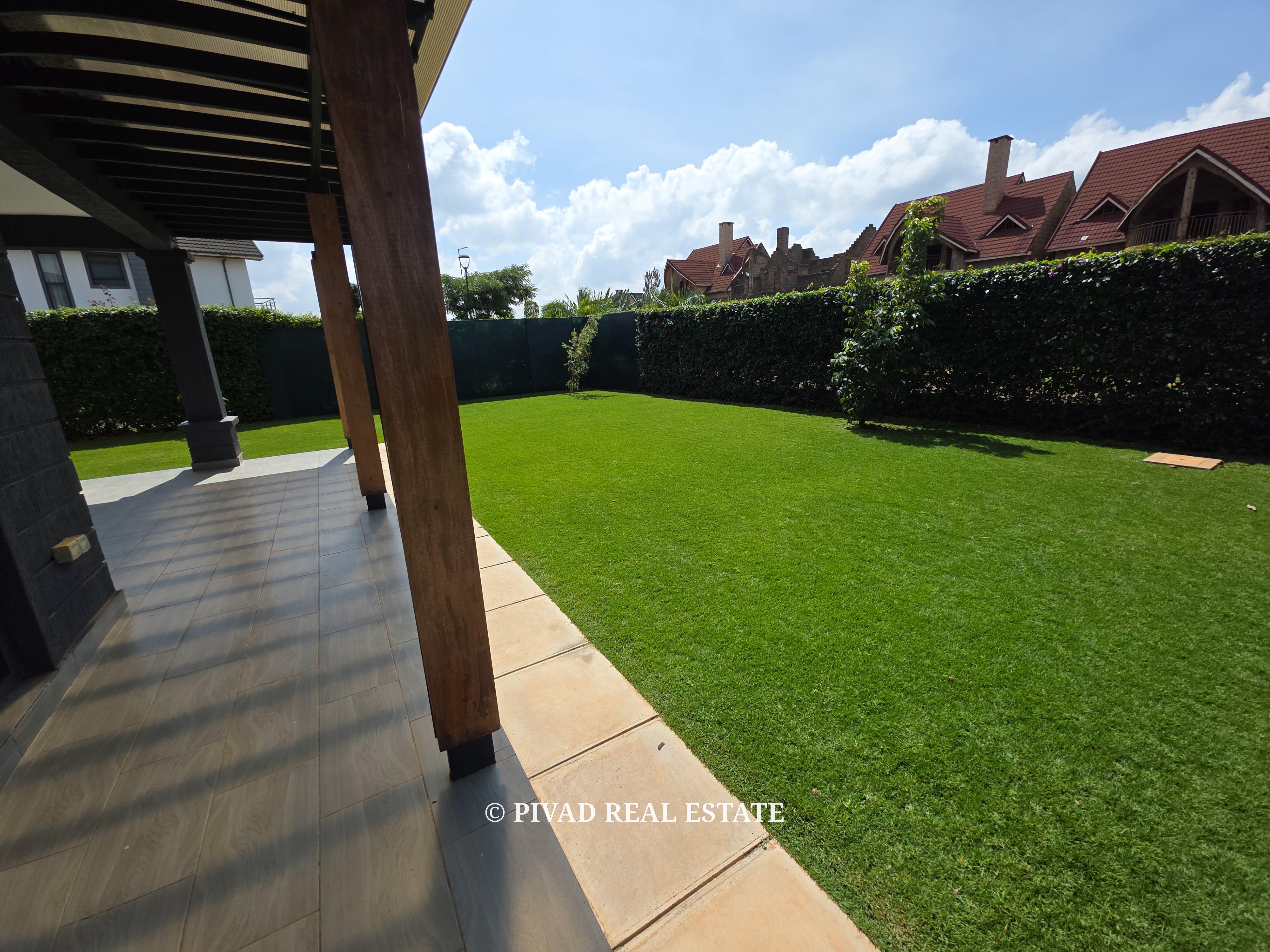 5 Bedroom House For Rent in Fivestar Paradise, Runda