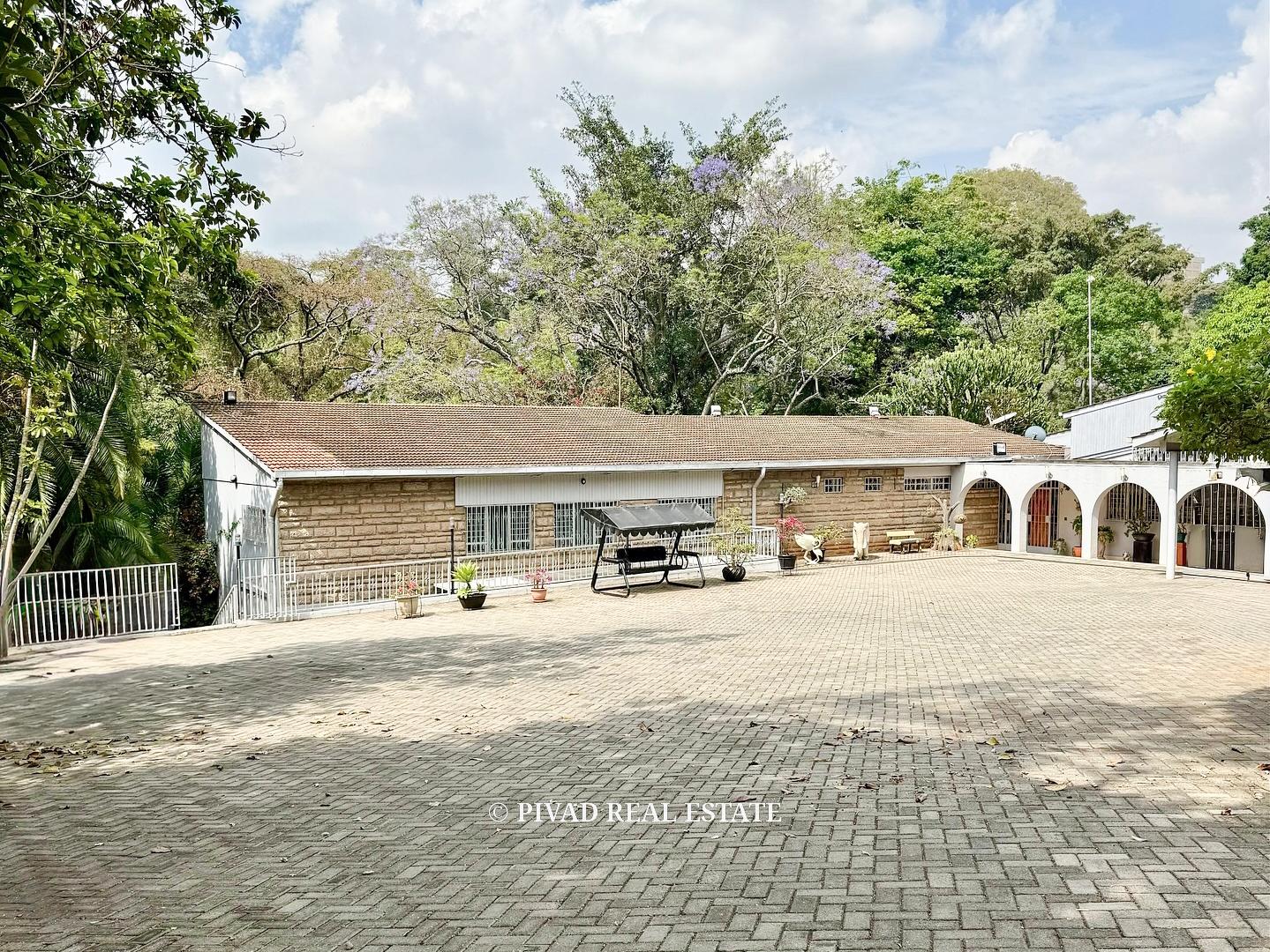 4 Bedroom House Available For Sale in Old Muthaiga
