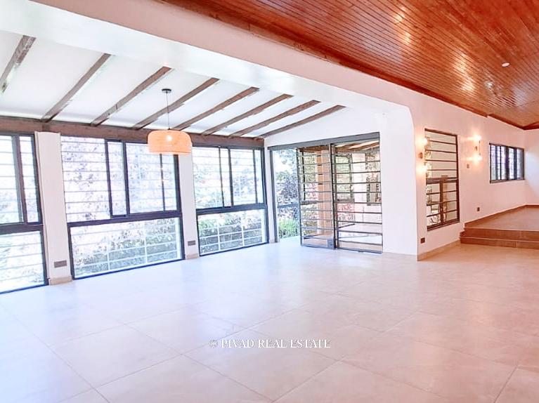4-Bedroom Standalone Bungalow For Rent in Muthaiga