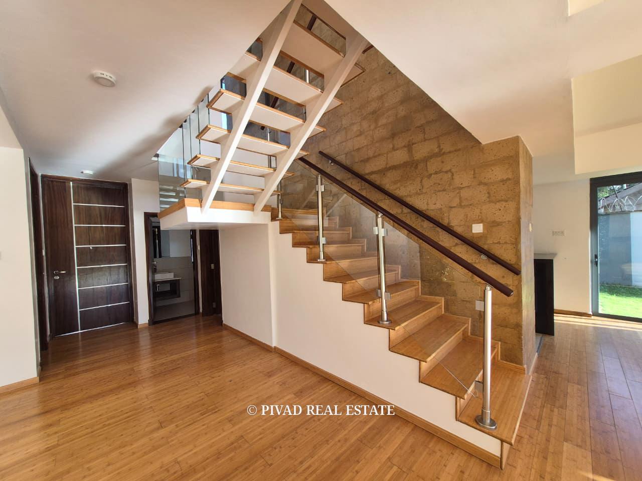 4 Bedroom Townhouse Available For Resale in Garden Estate