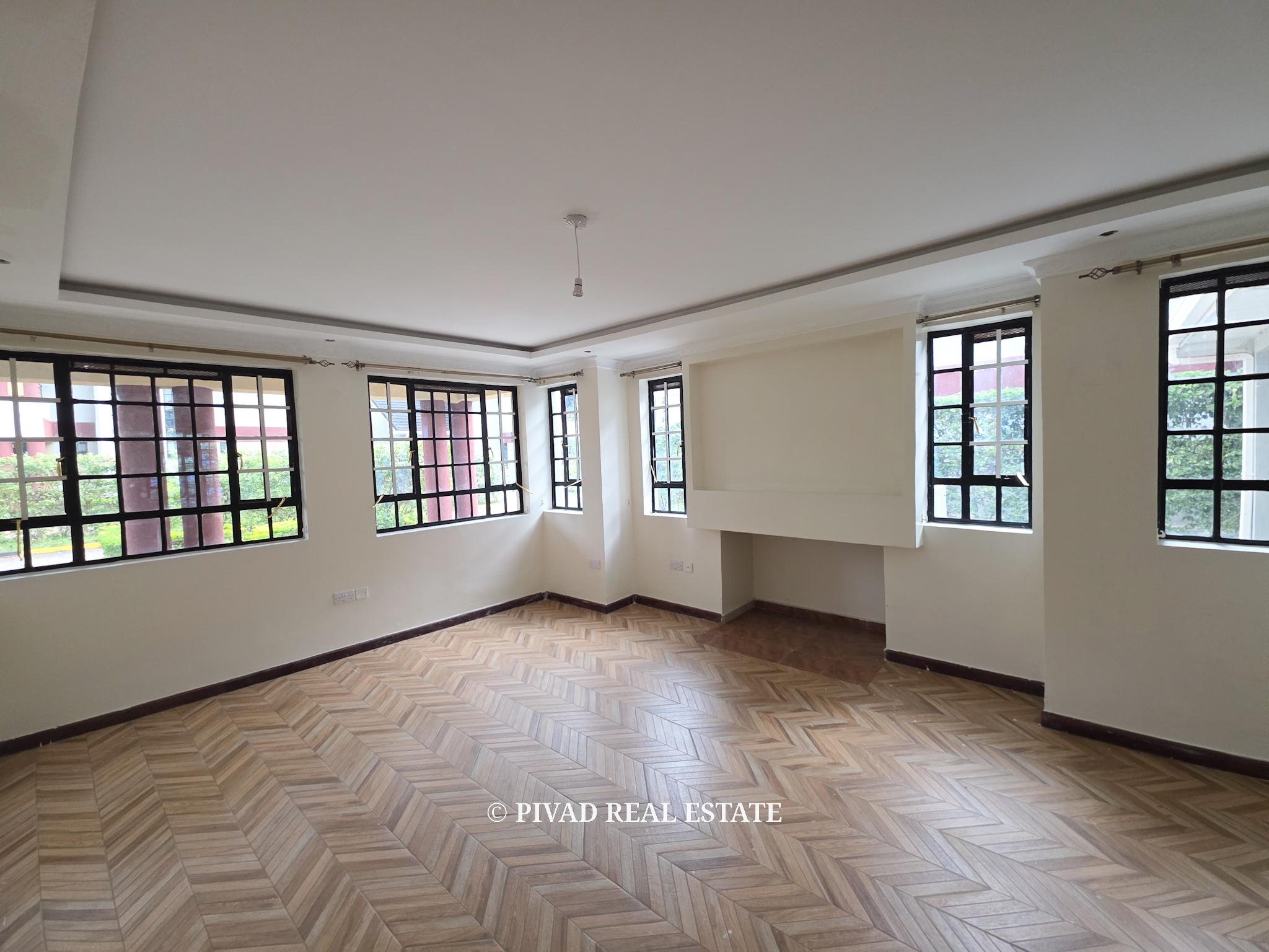 5 Bedroom House For Rent in Garden Estate