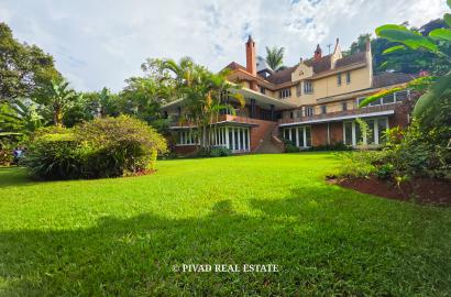 5 Bedroom House Available For Sale in Old Muthaiga