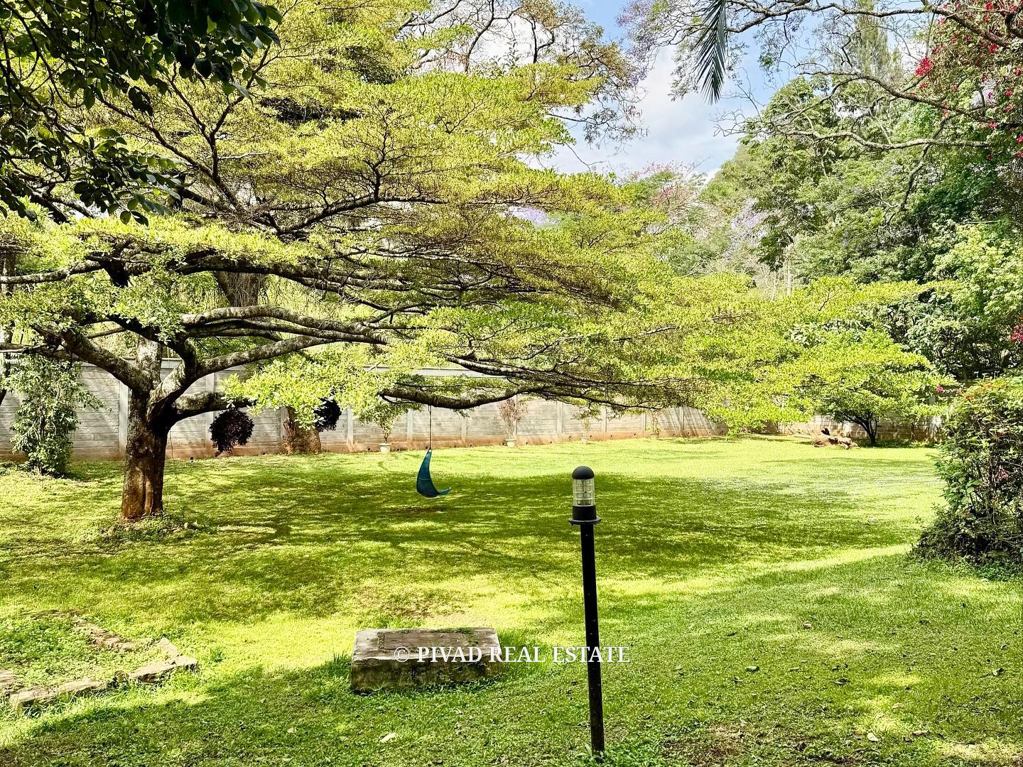 4 Bedroom House, All En-suite with a Dsq For 2 For Sale - Old Muthaiga