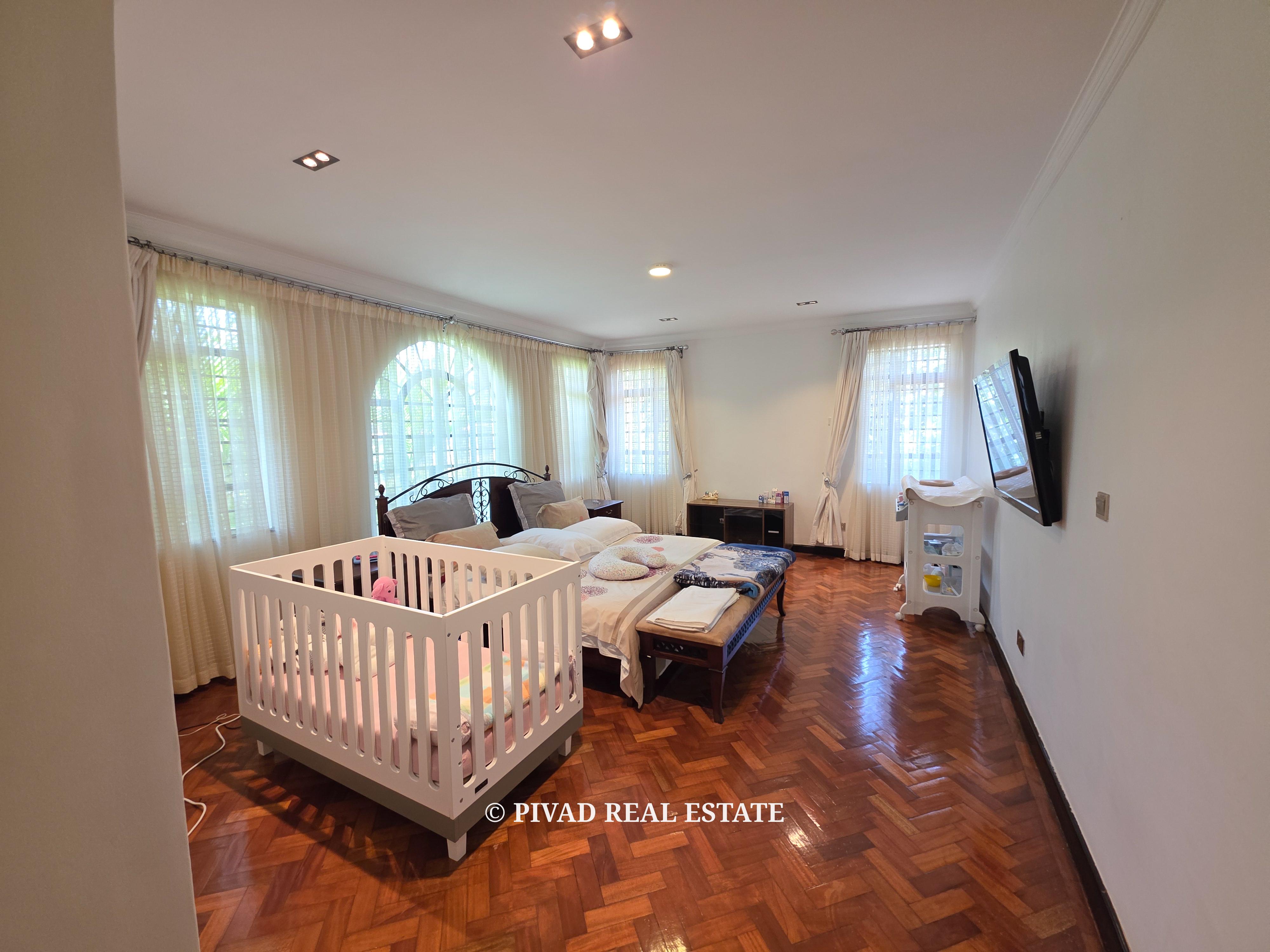 5 Bedroom House Available For Sale - New Kitisuru