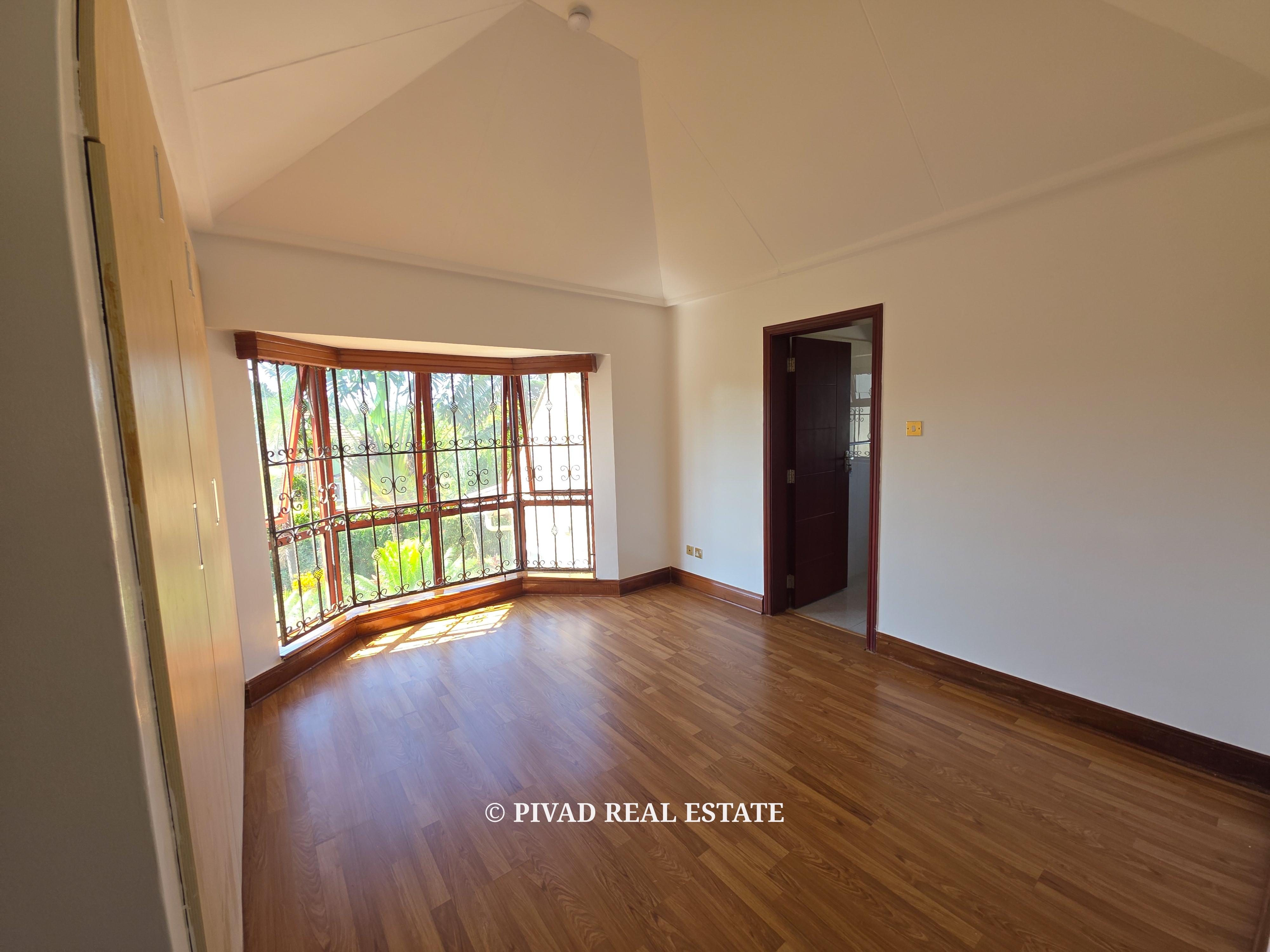5 Bedroom House Available For Rent - Runda