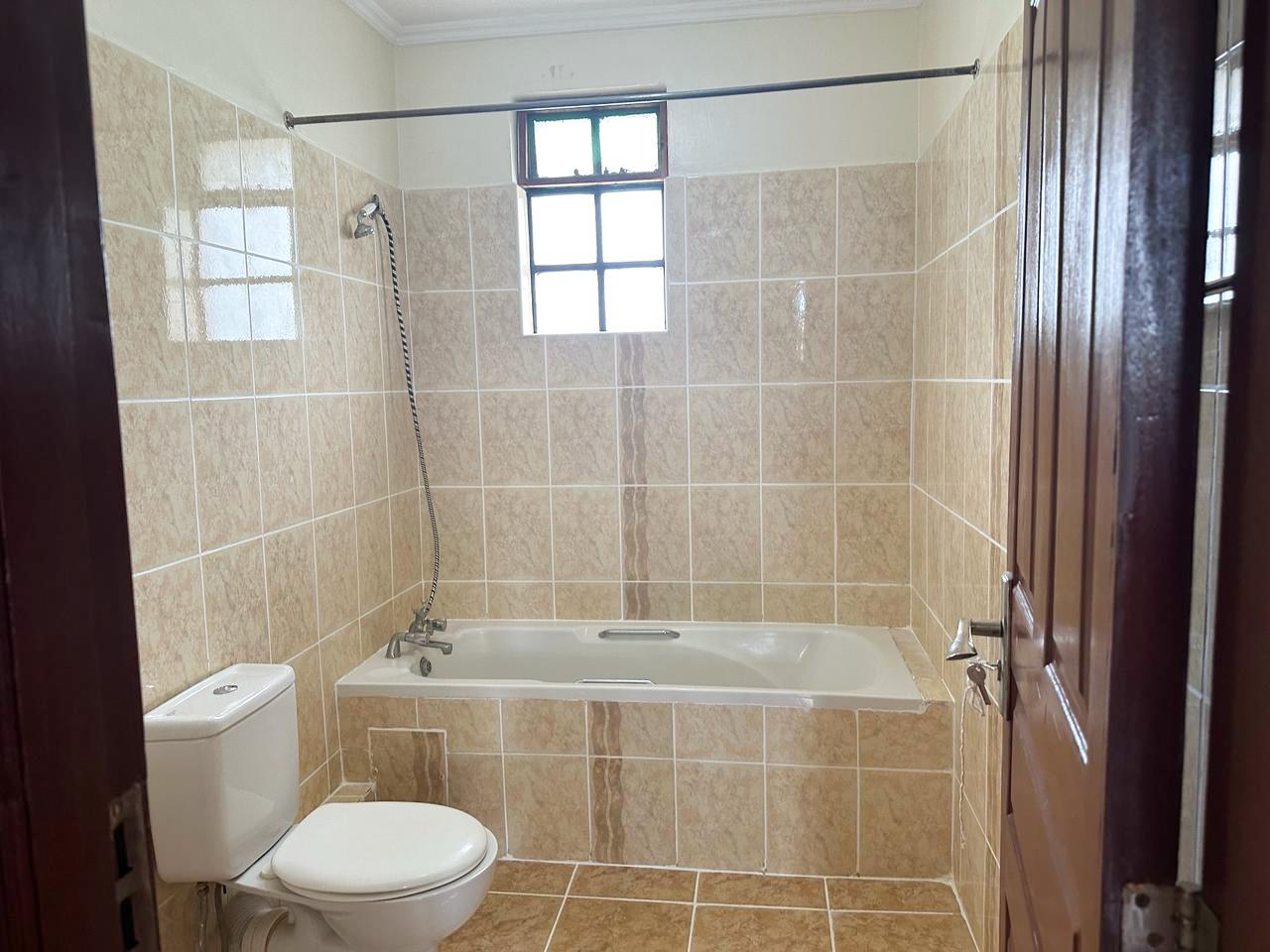Four Bedroom House Available for sale in Fourways estate