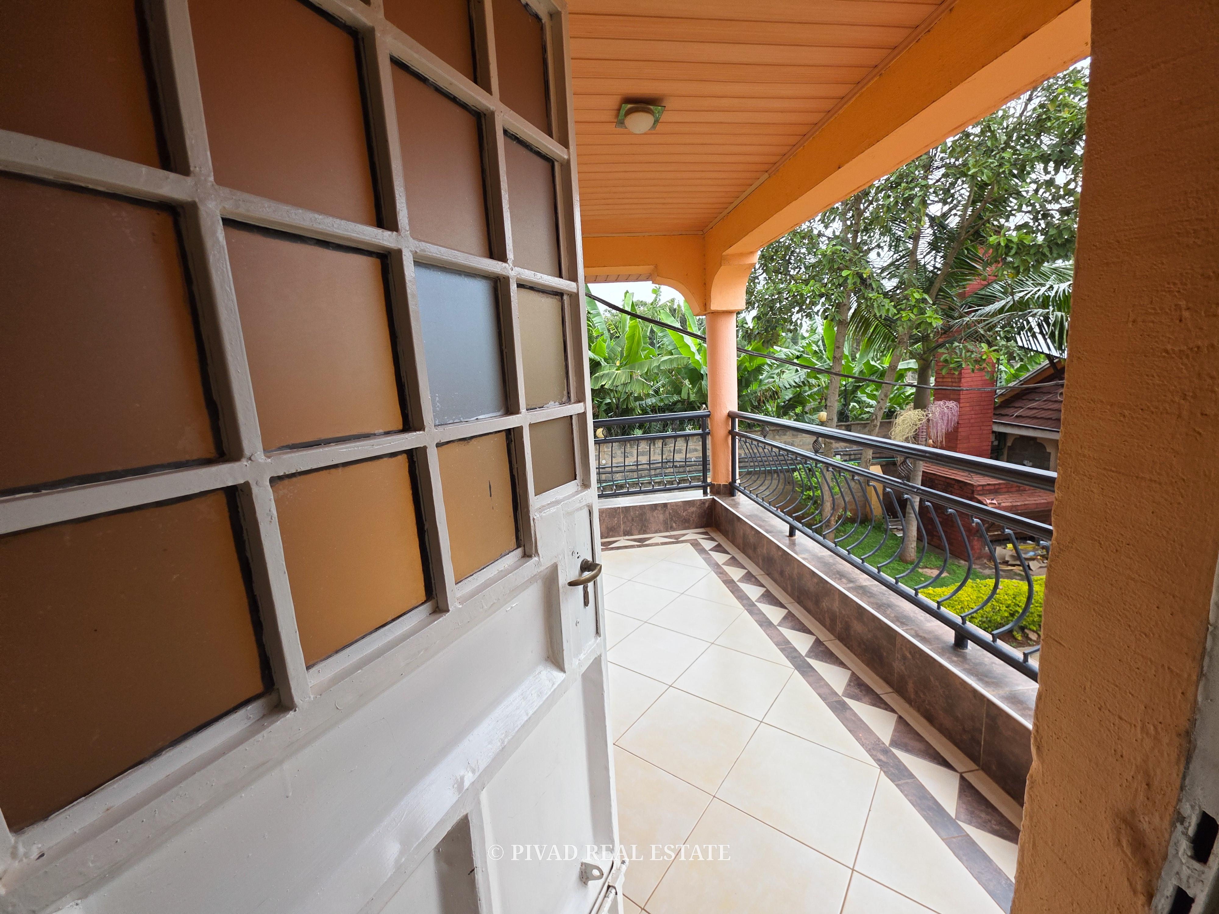 4 Bedroom townhouse available for rent in Garden Estate