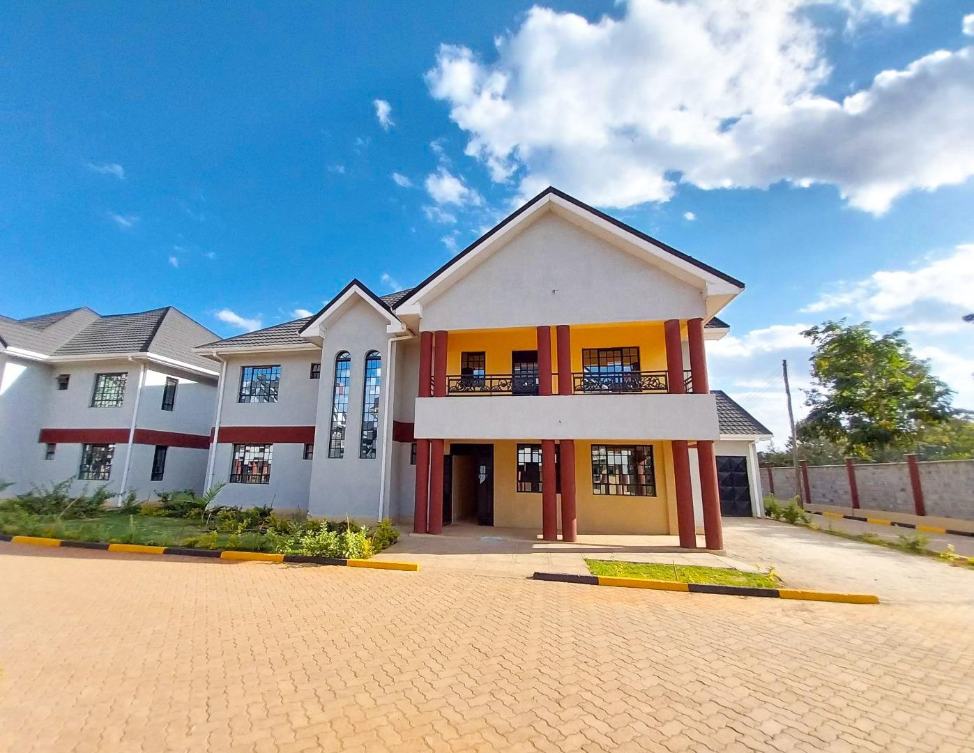 5 Bedroom house available for Rent in Garden estate