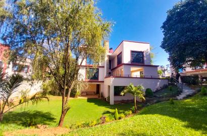 5 Bedroom townhouse available for sale off Kiambu Road