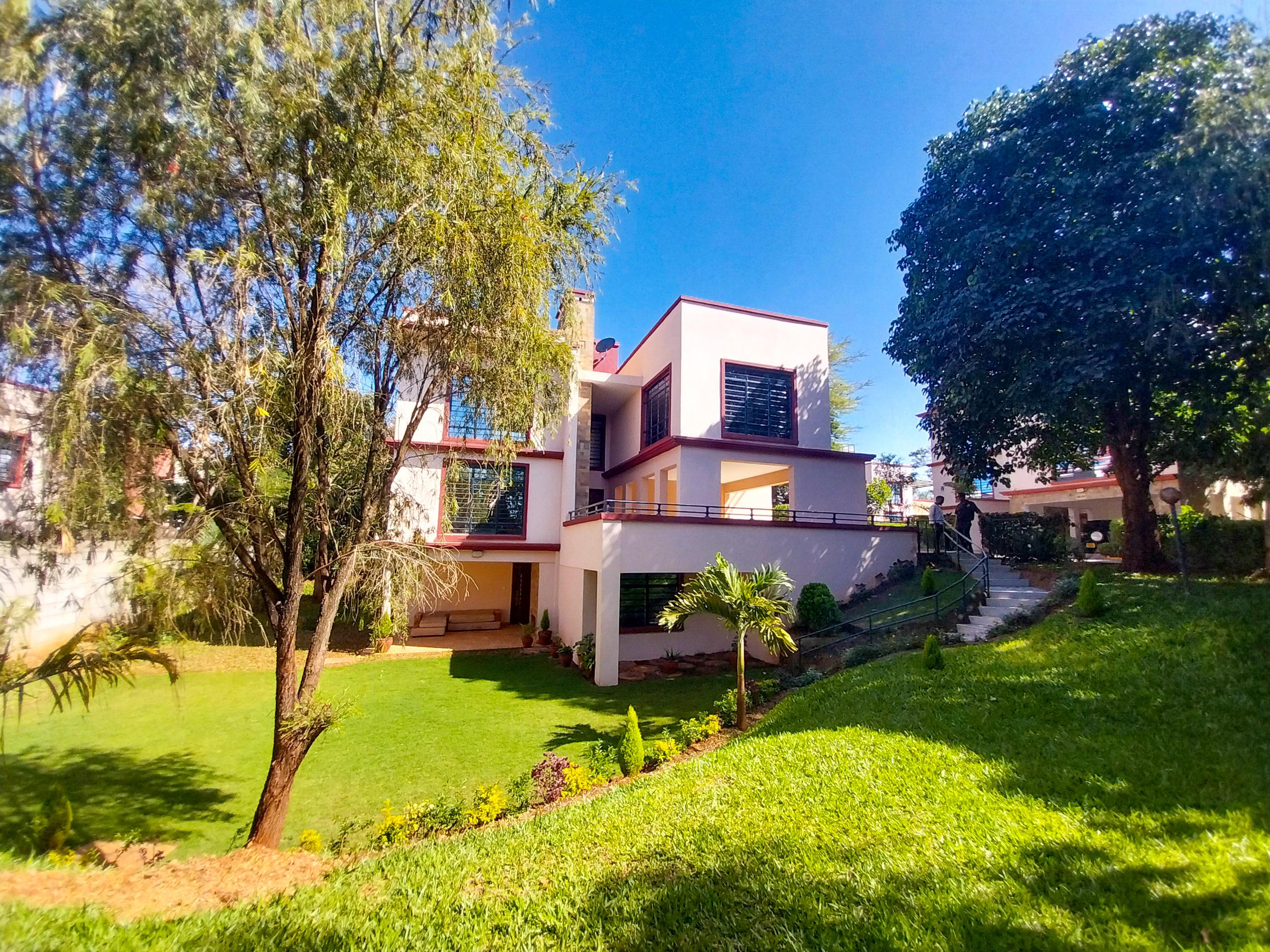 5 Bedroom townhouse available for sale off Kiambu Road