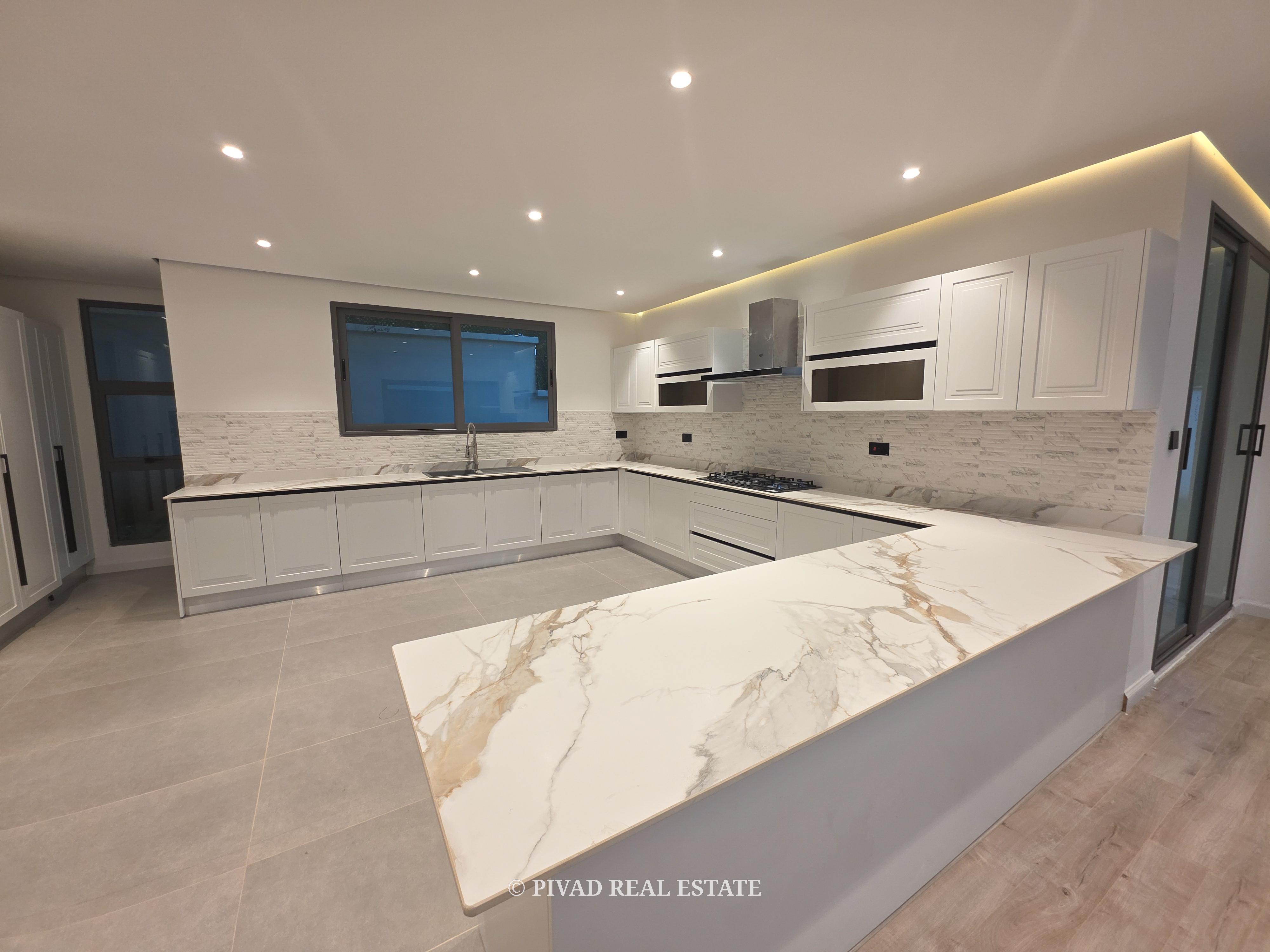 Newly built 5 bedroom house available for Sale in Lavington
