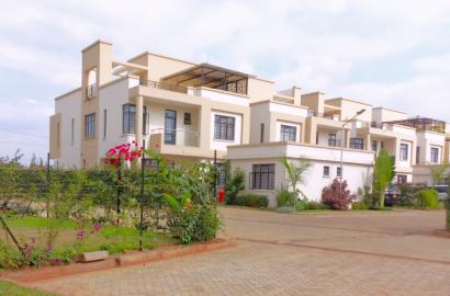 Modern 4 Bedroom townhouse Available for Sale in Littlemore Estate, Membley